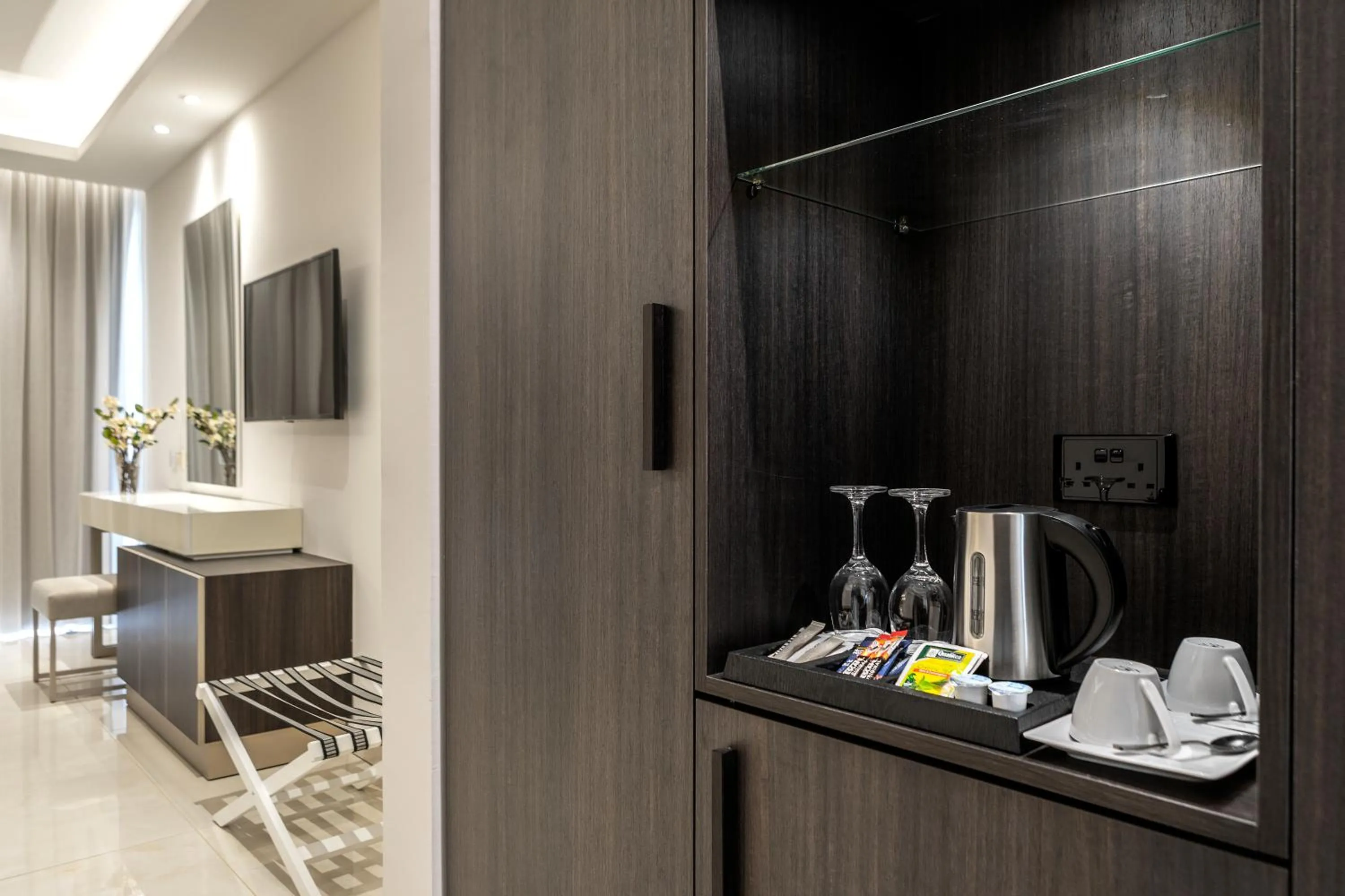 TV and multimedia in Chrysomare Beach Hotel & Resort