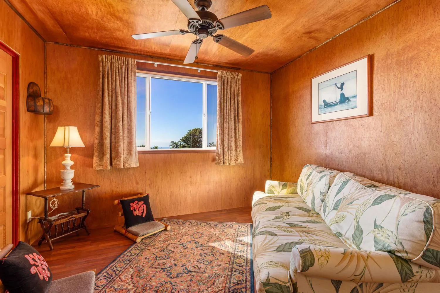 Photo of the whole room in Banyan Tree Sanctuary Guest House