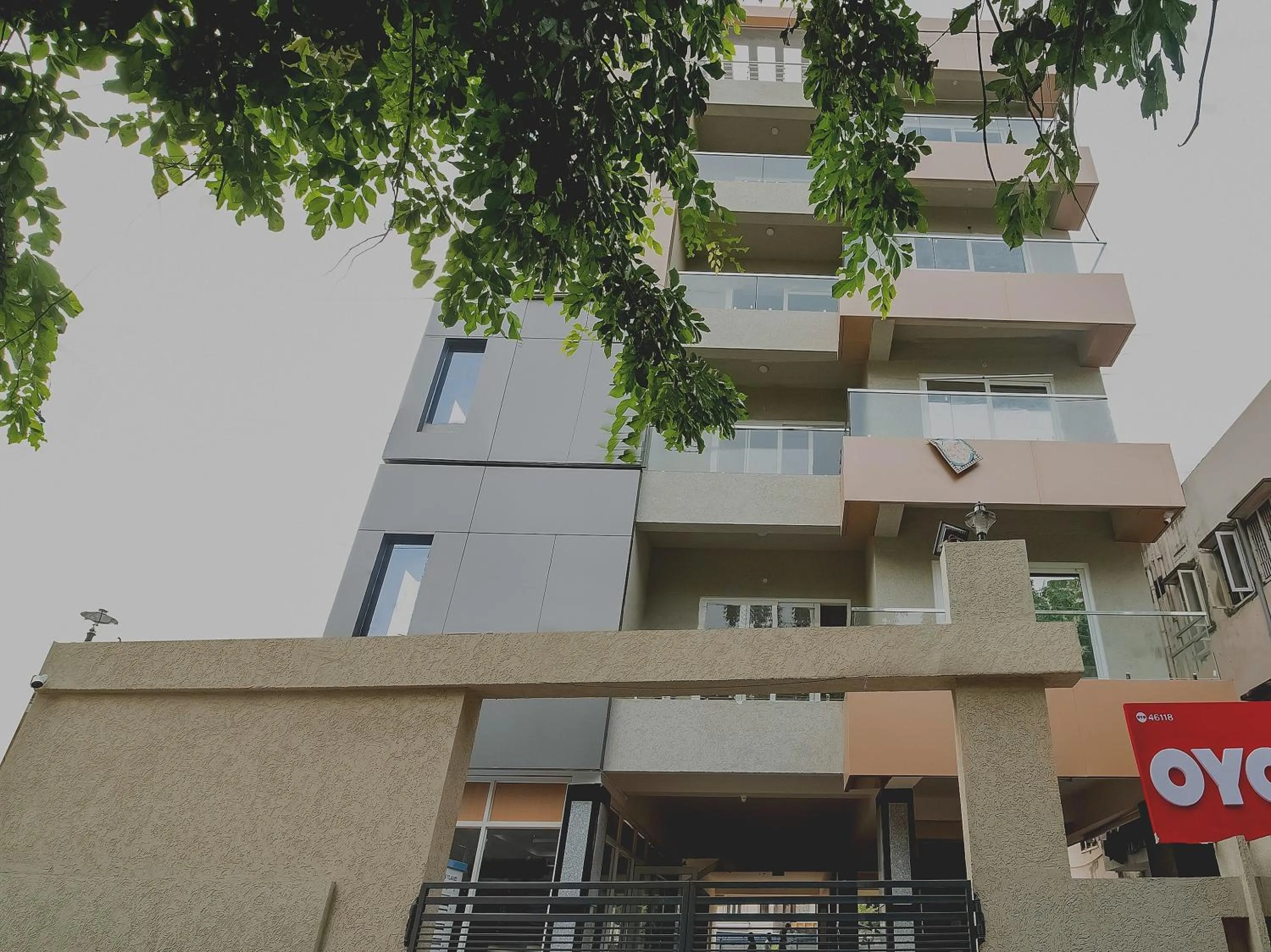 Facade/entrance in Super Capital O RR Towers by CJ