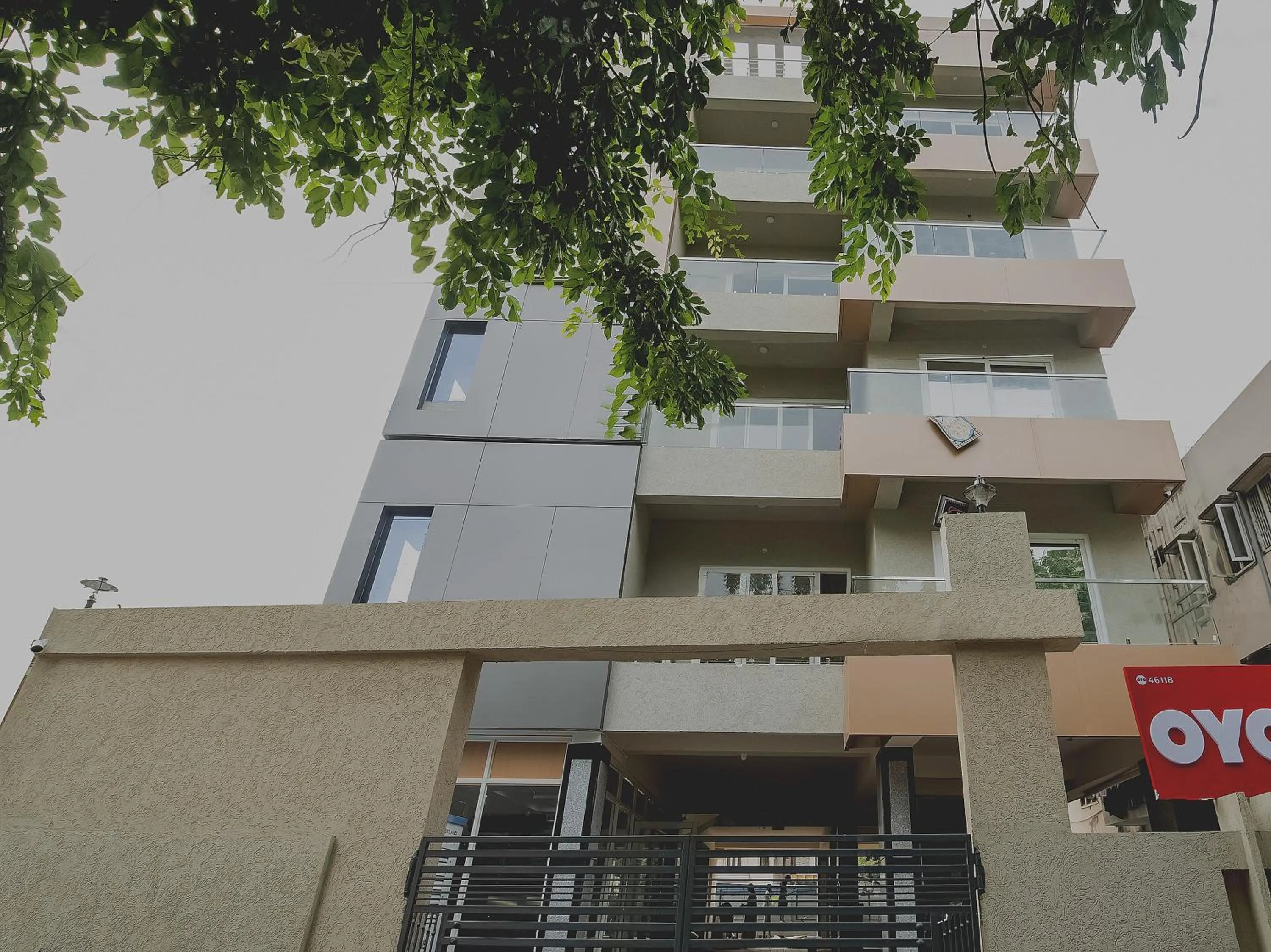 Facade/entrance in Super Capital O RR Towers by CJ