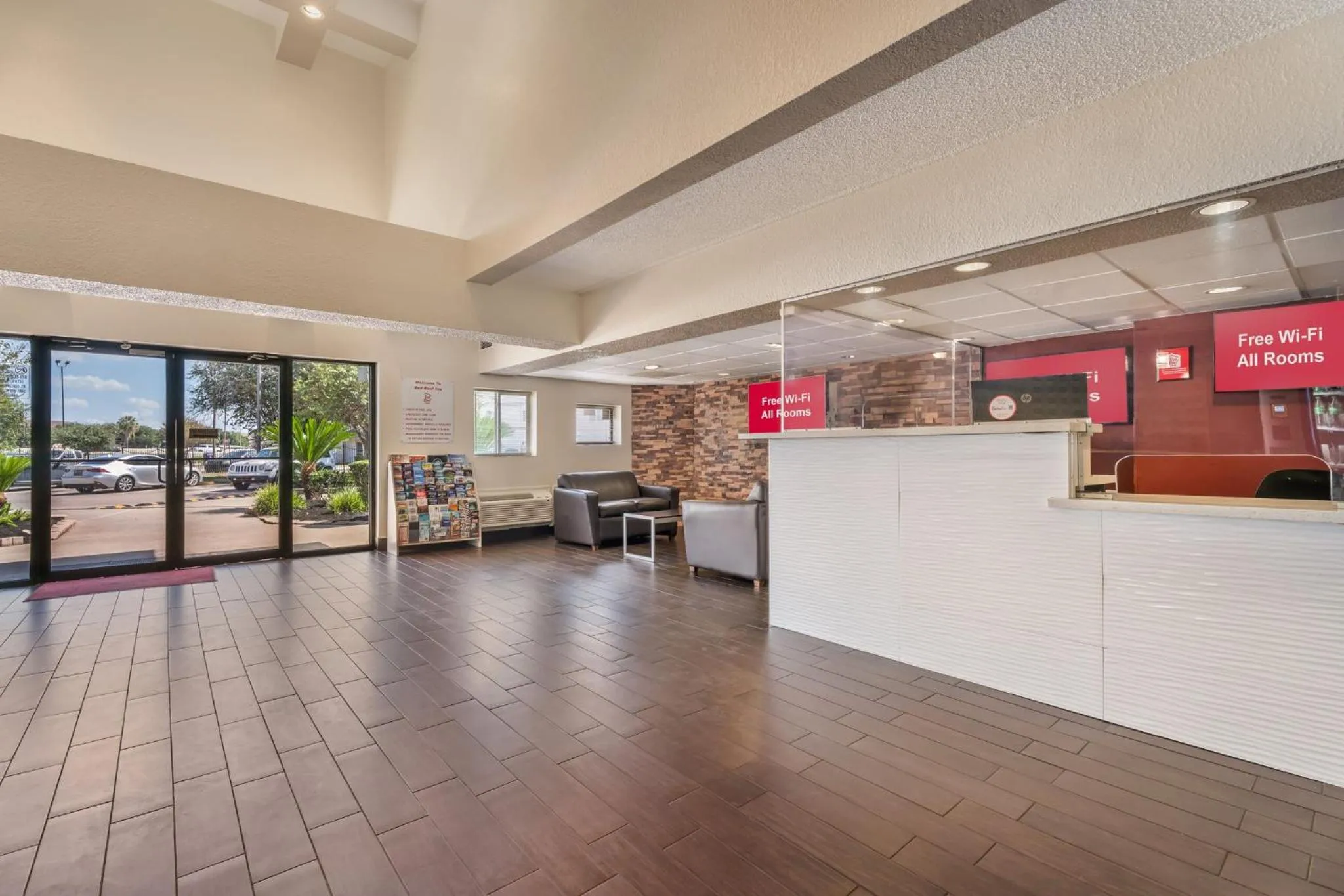 Lobby or reception in Red Roof Inn Houston Brookhollow