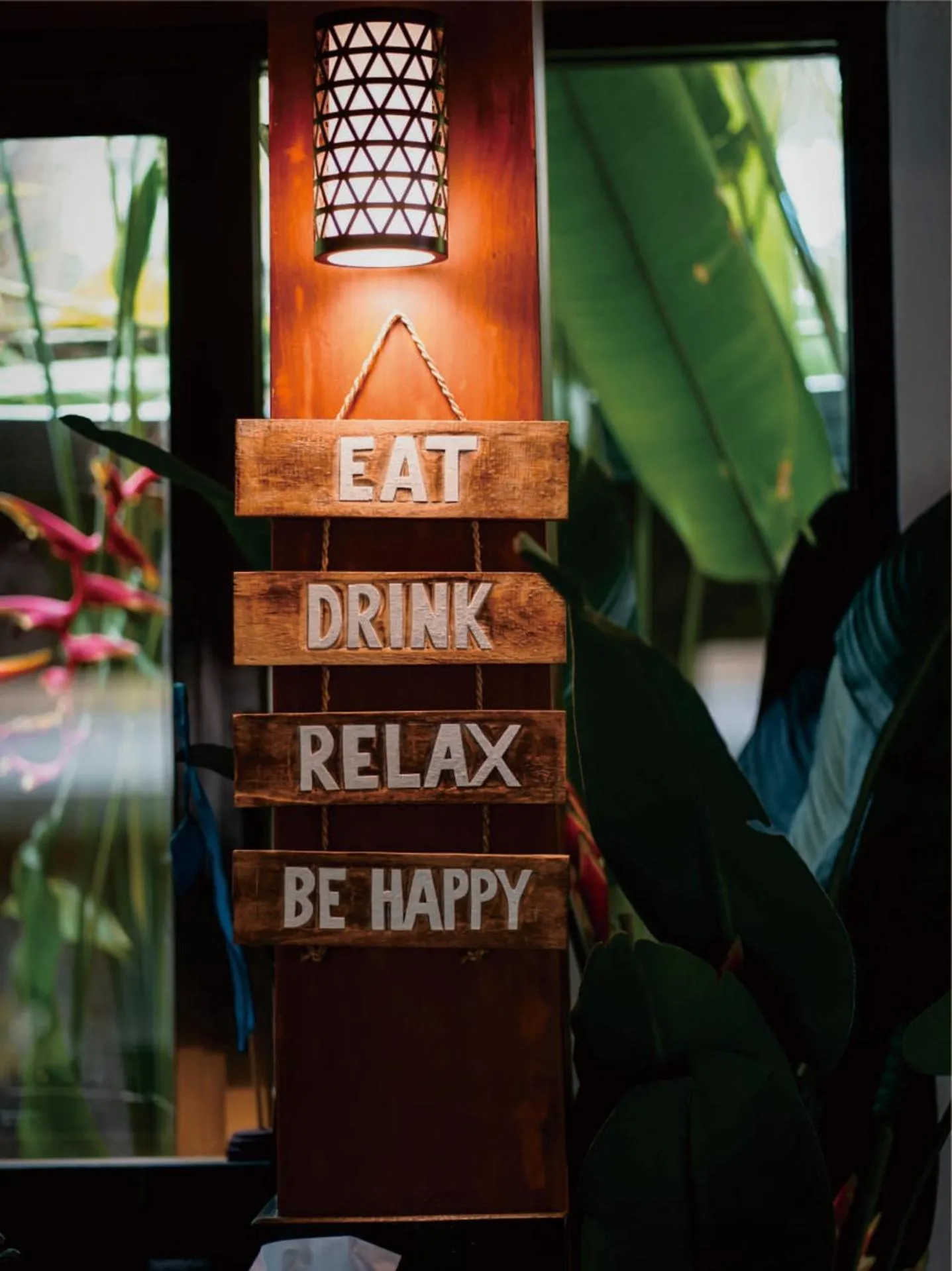 Restaurant/places to eat in Sima Hotel Kuta Lombok