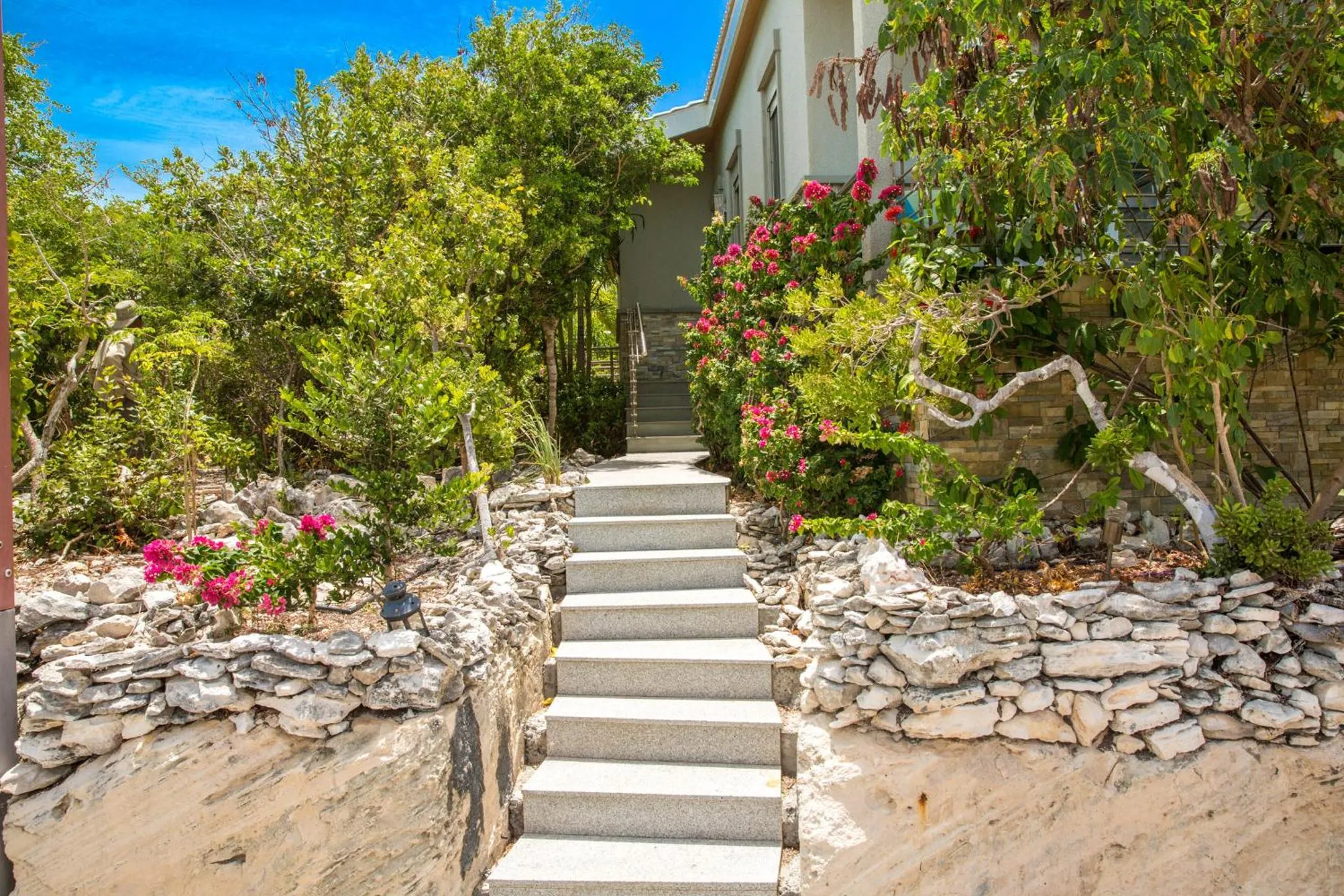 Facade/entrance in One ON Marlin Resort