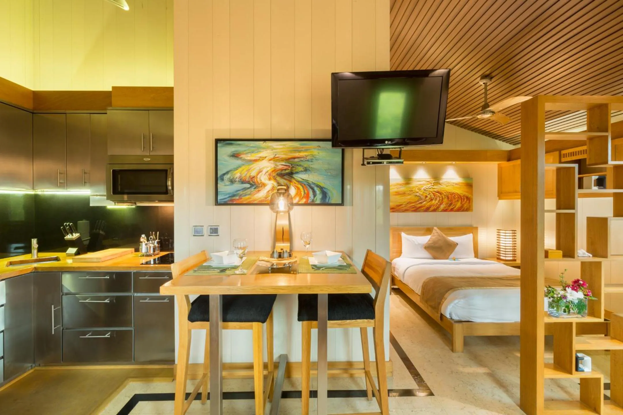 Communal lounge/ TV room, Bed in One ON Marlin Resort