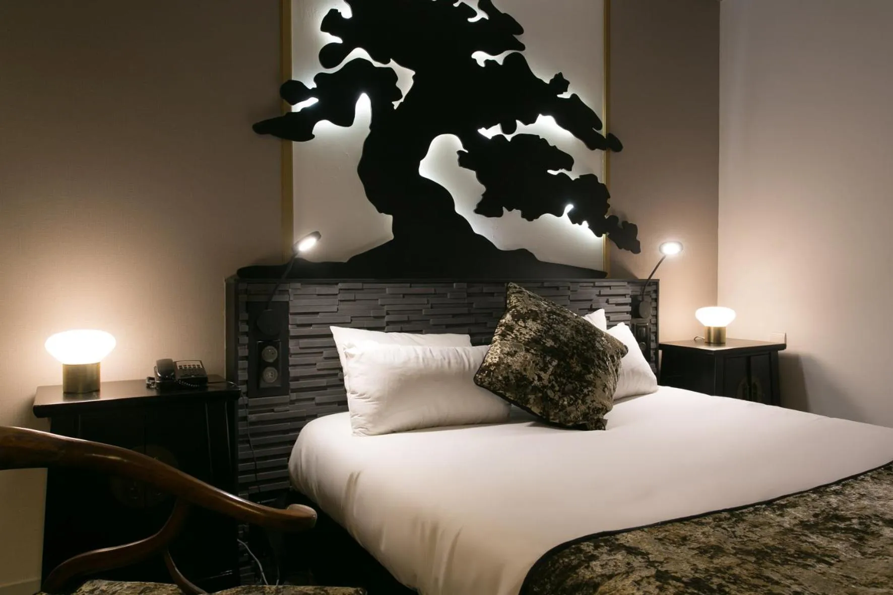 Bedroom, Bed in Mercure Bordeaux Aéroport