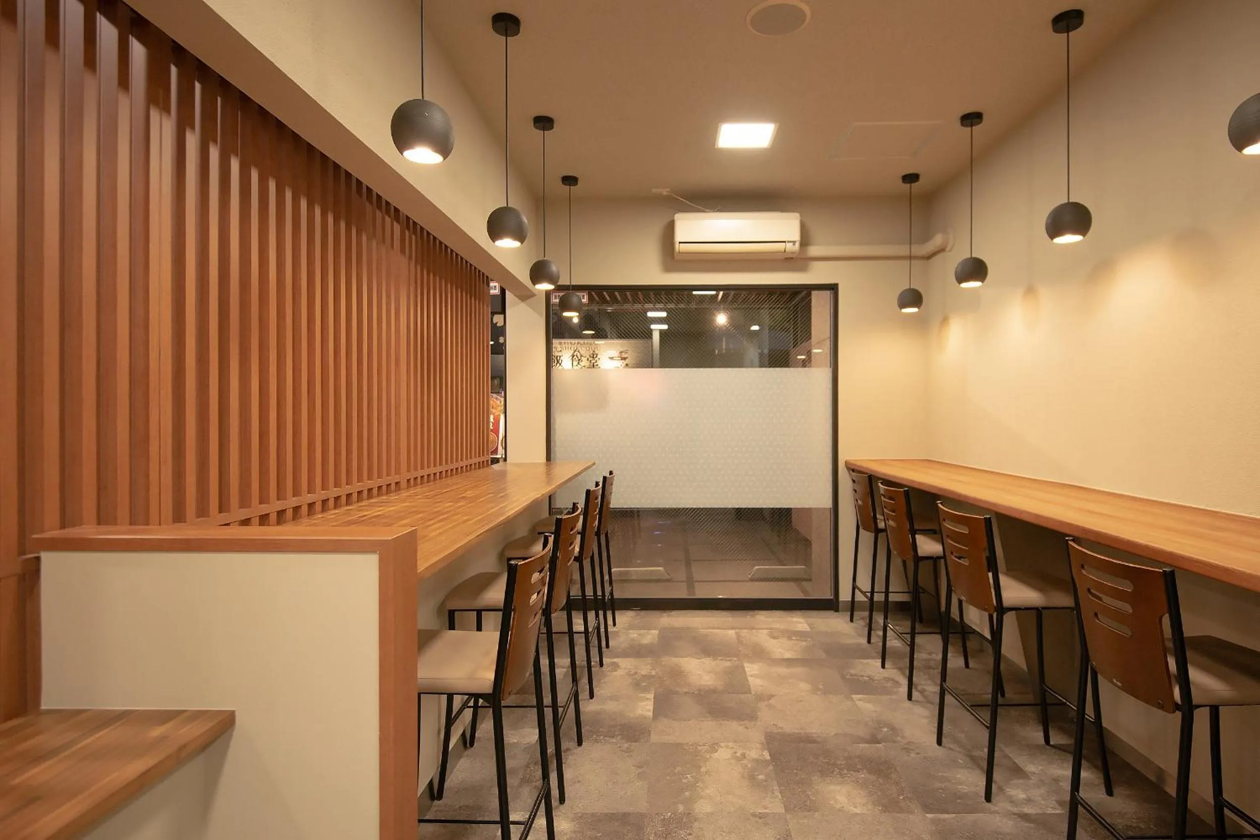 Area and facilities in Shizuoka Town Hotel