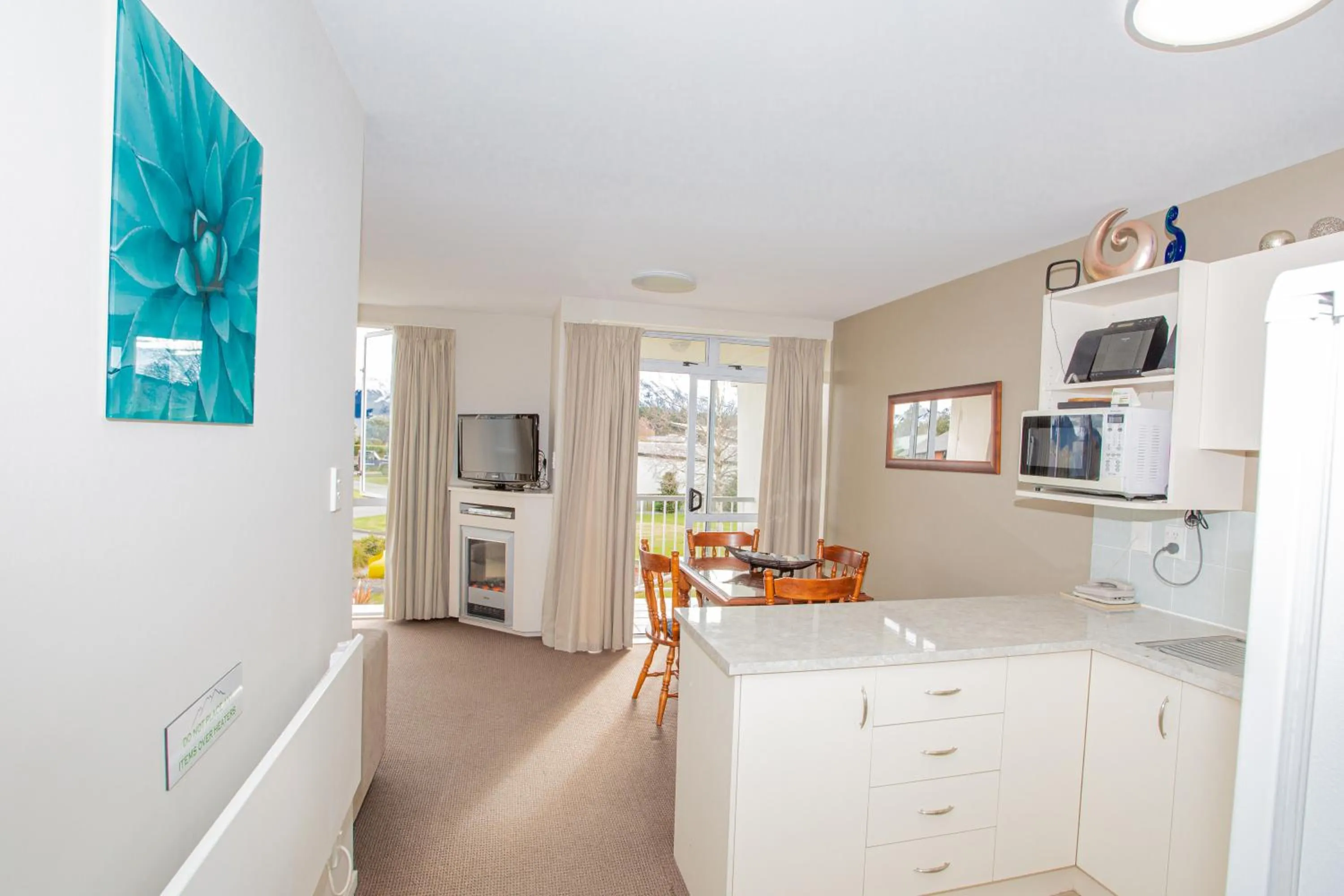 Kitchen or kitchenette in Brinkley Resort