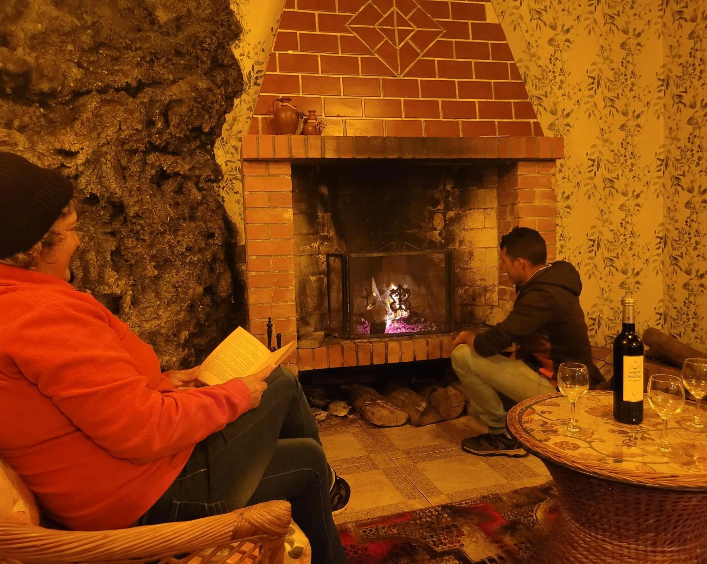 Communal lounge/ TV room in Santana in Nature Bed & Breakfast