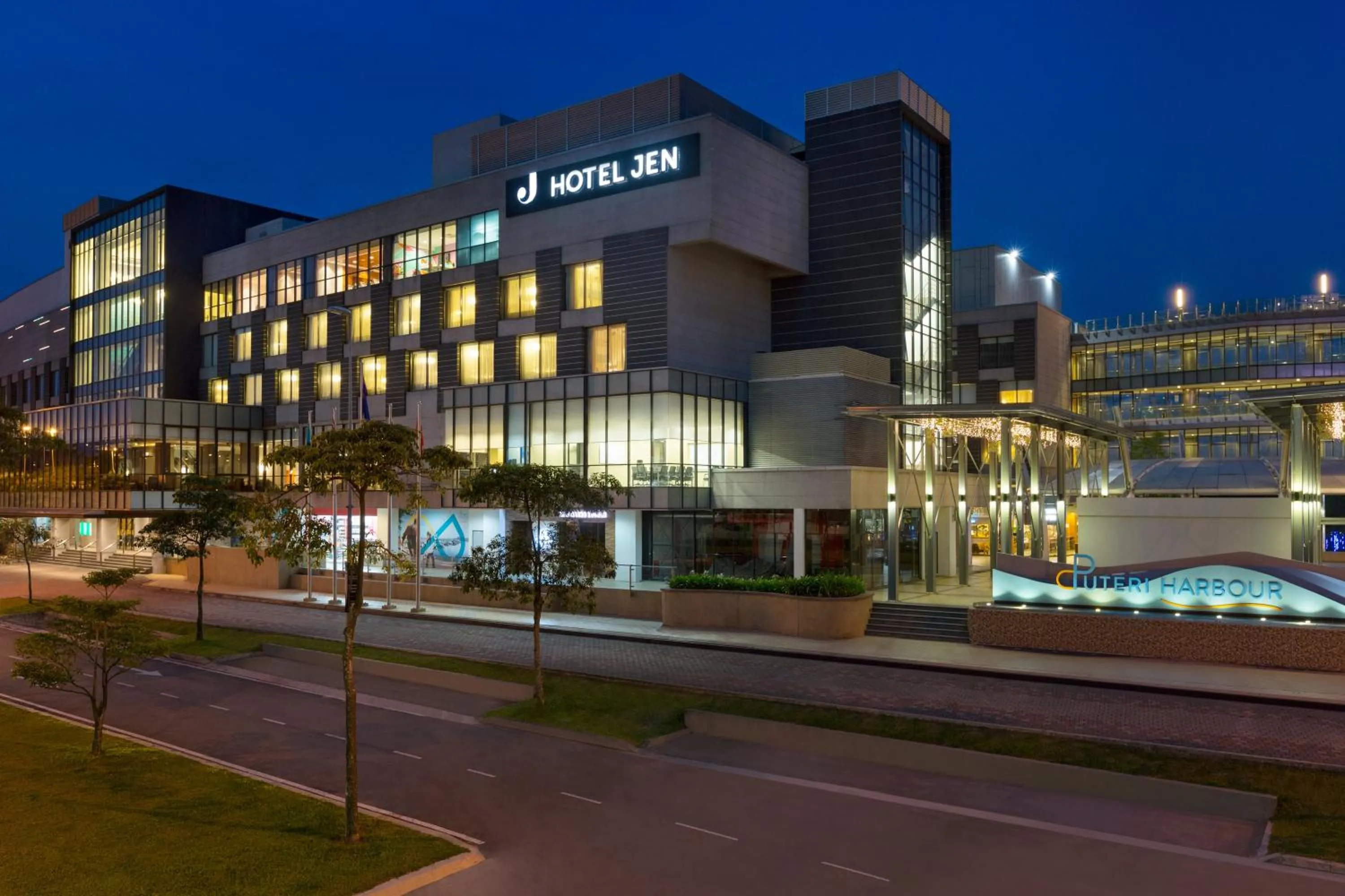 Facade/entrance, Property Building in JEN Johor Puteri Harbour by Shangri-La