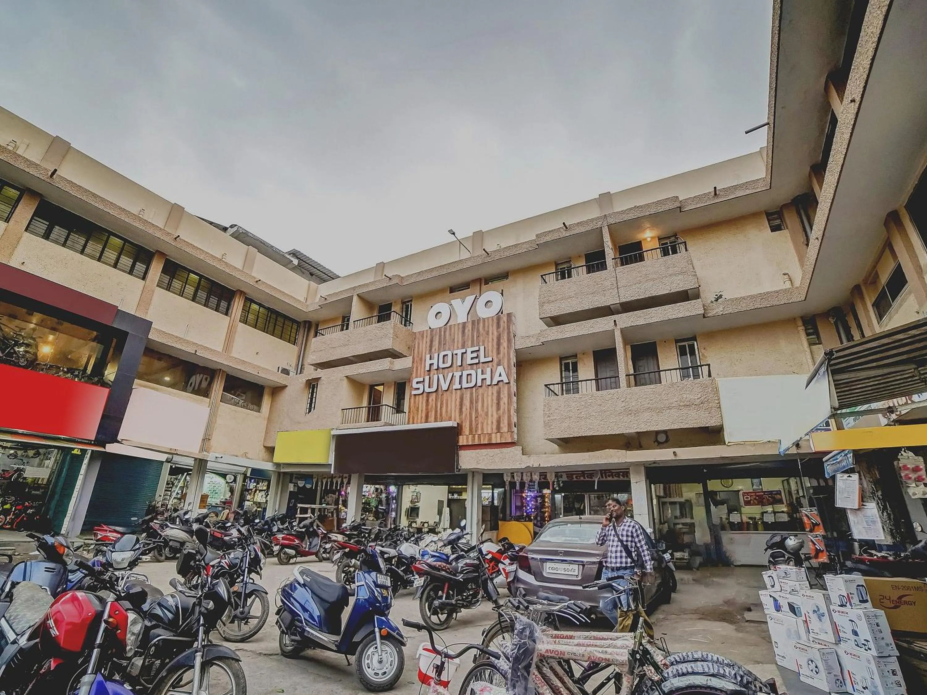 Facade/entrance in Collection O Suvidha