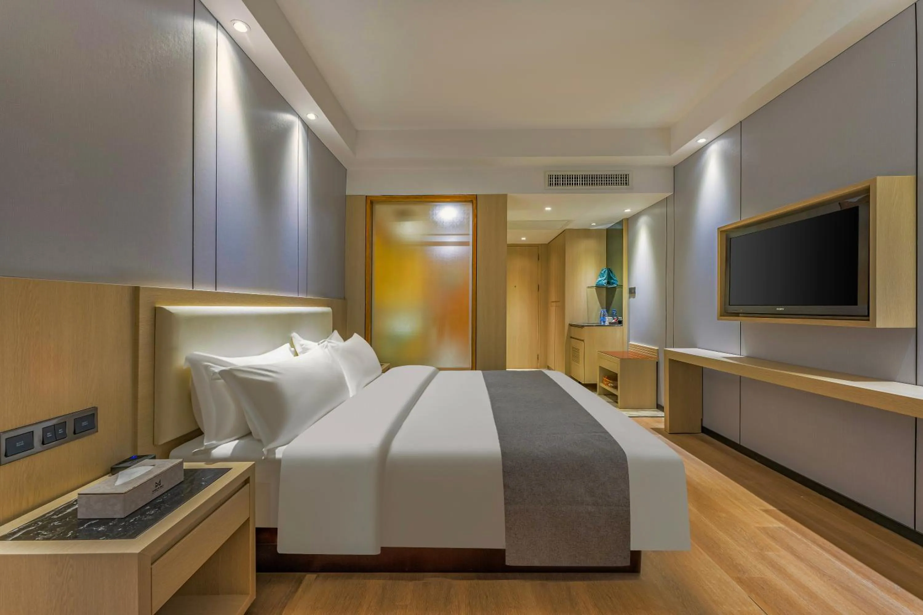 Bed in Guangzhou Ming Yue Hotel