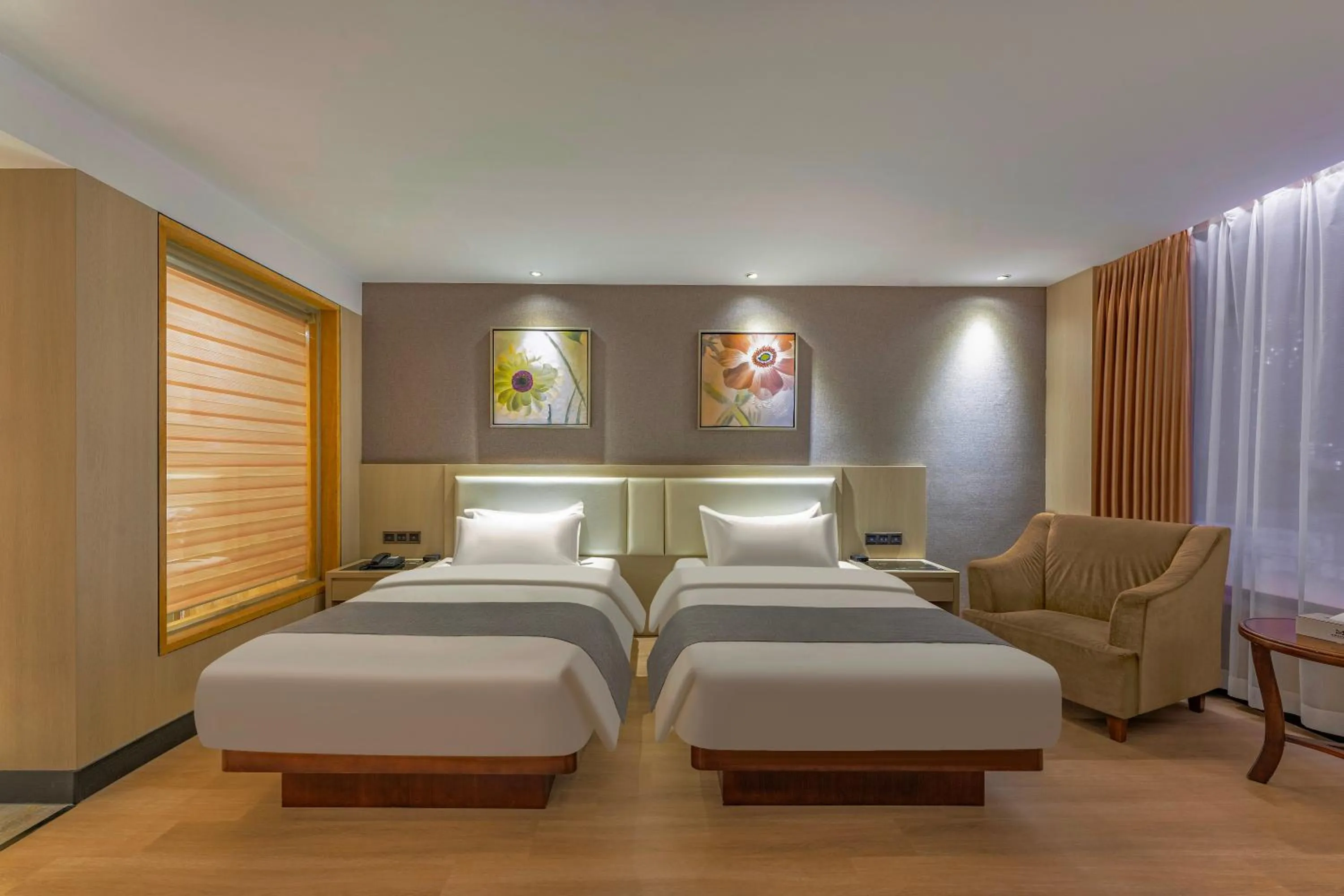 Bed in Guangzhou Ming Yue Hotel