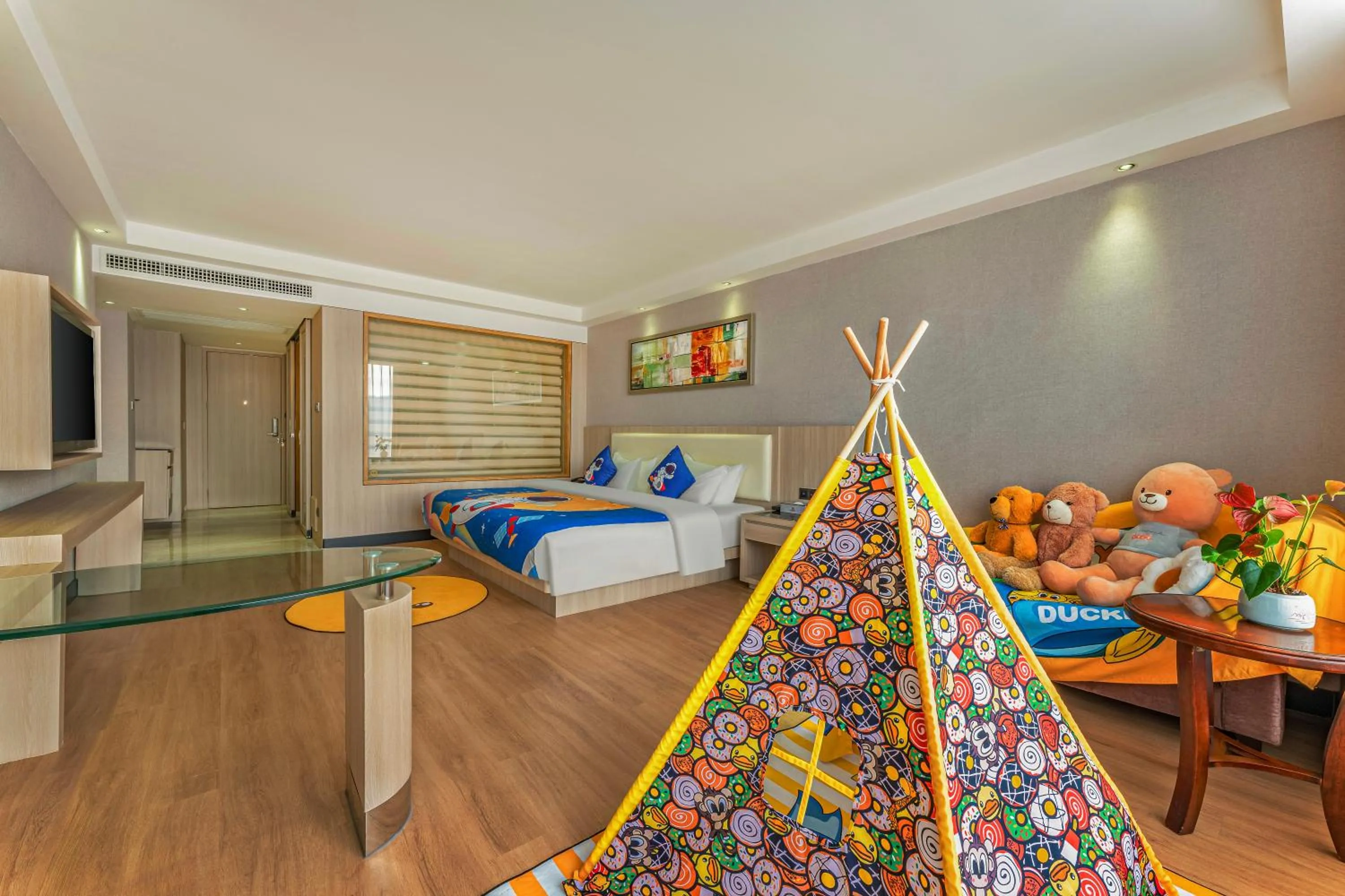 Bed in Guangzhou Ming Yue Hotel