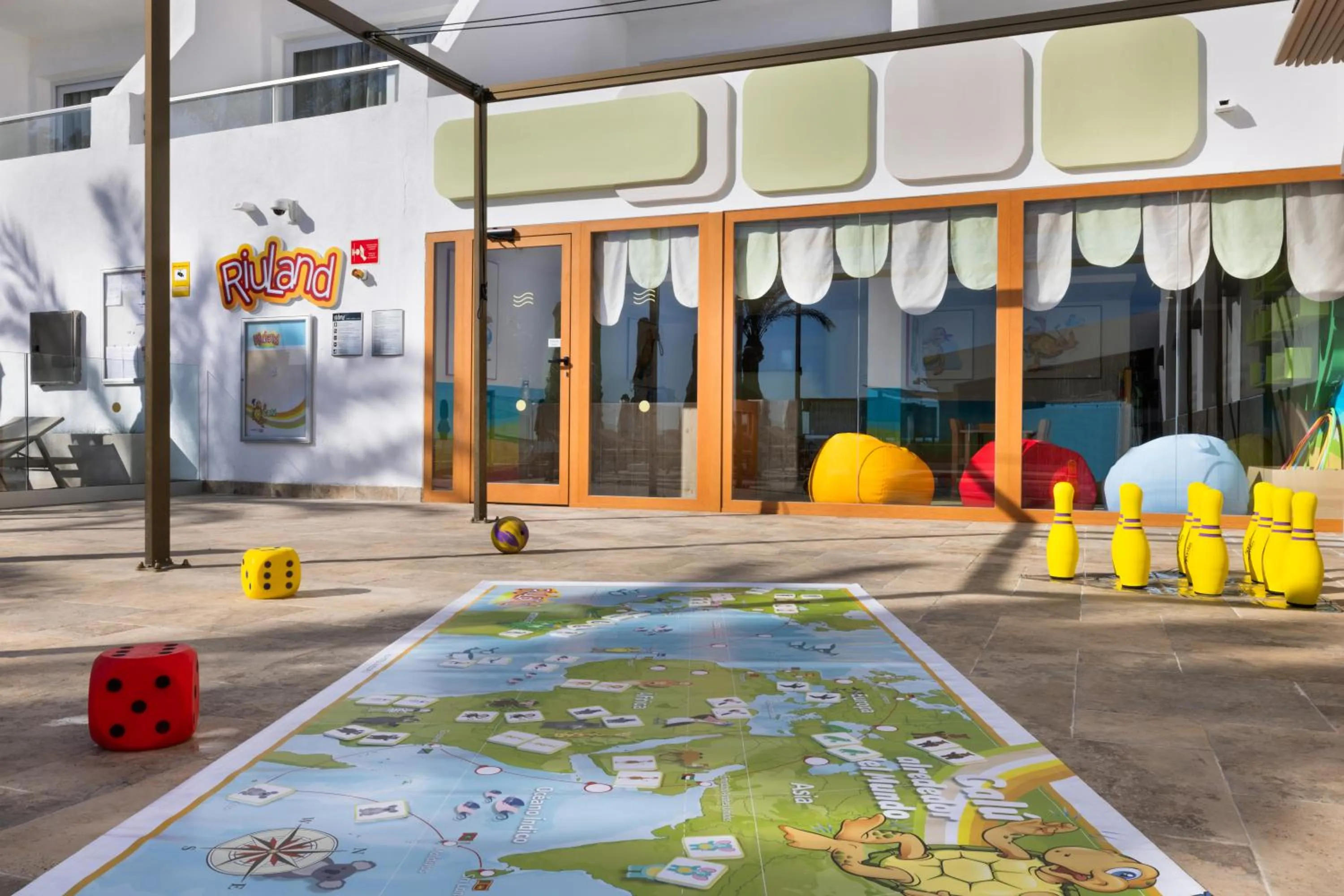 Children play ground in Hotel Riu Palace La Mola