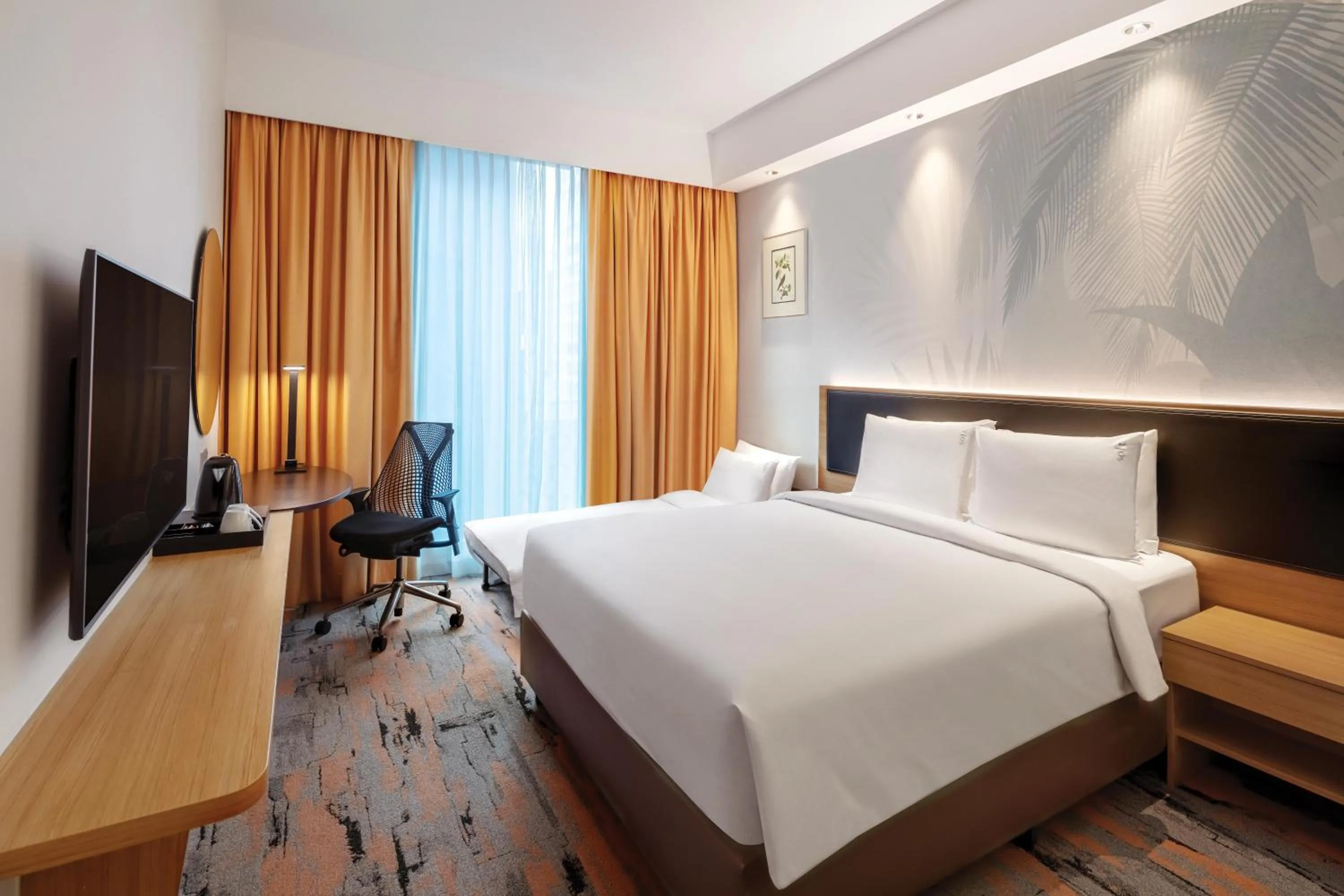 Bedroom, Bed in Holiday Inn Express Singapore Orchard Road by IHG