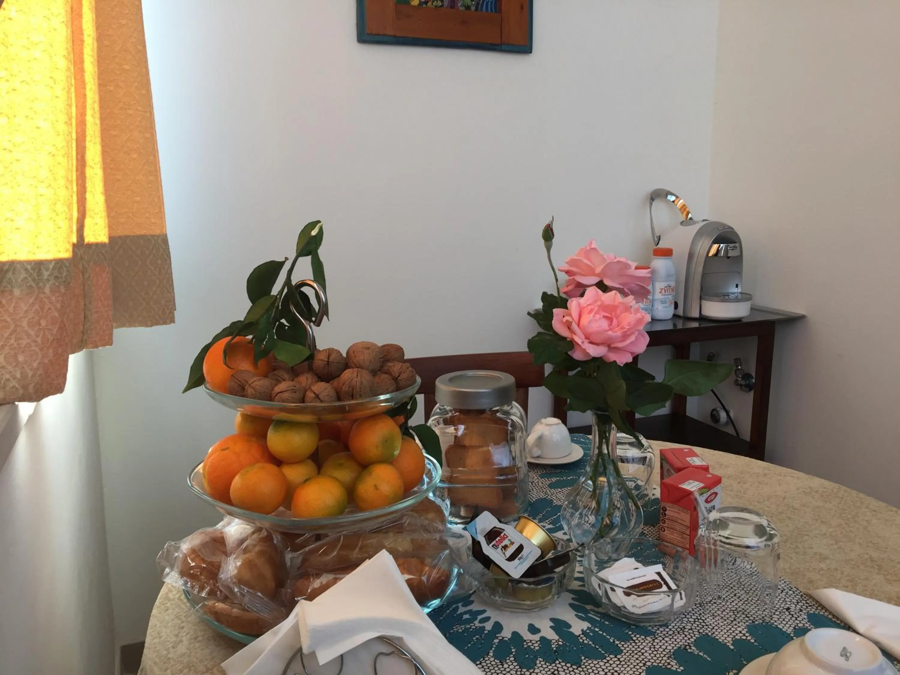 Breakfast in La Casa di Emanuella - Rooms & International Suites