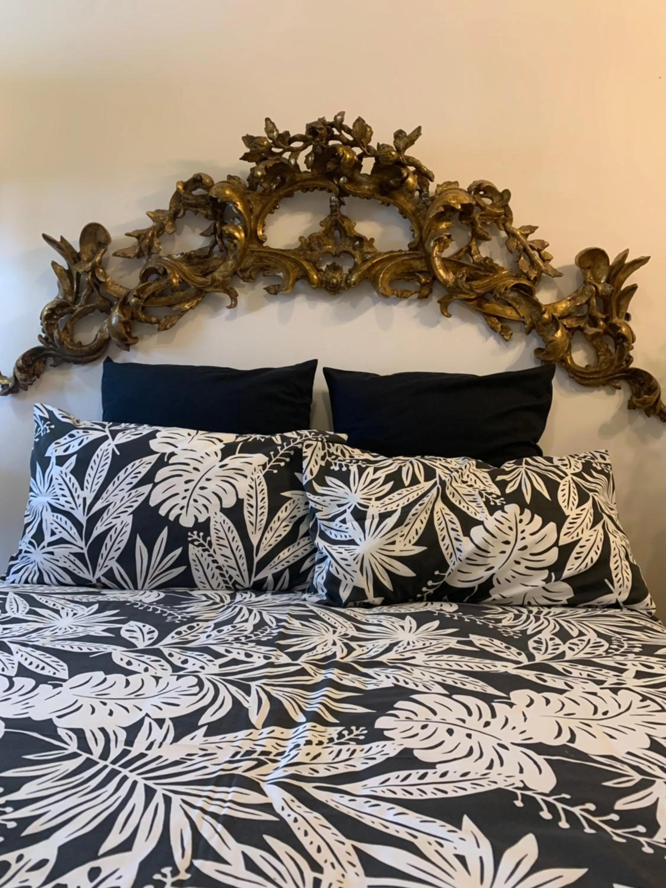 Bed in La Casa di Emanuella - Rooms & International Suites