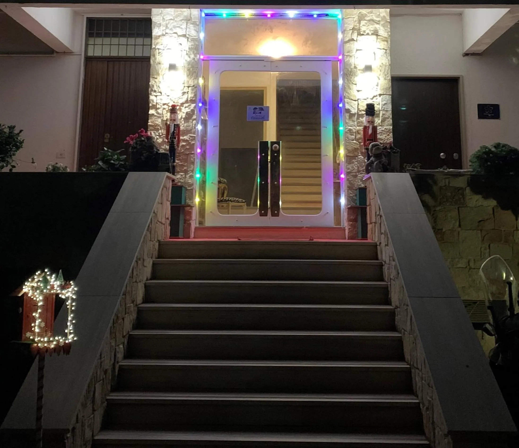 Facade/entrance in La Casa di Emanuella - Rooms & International Suites