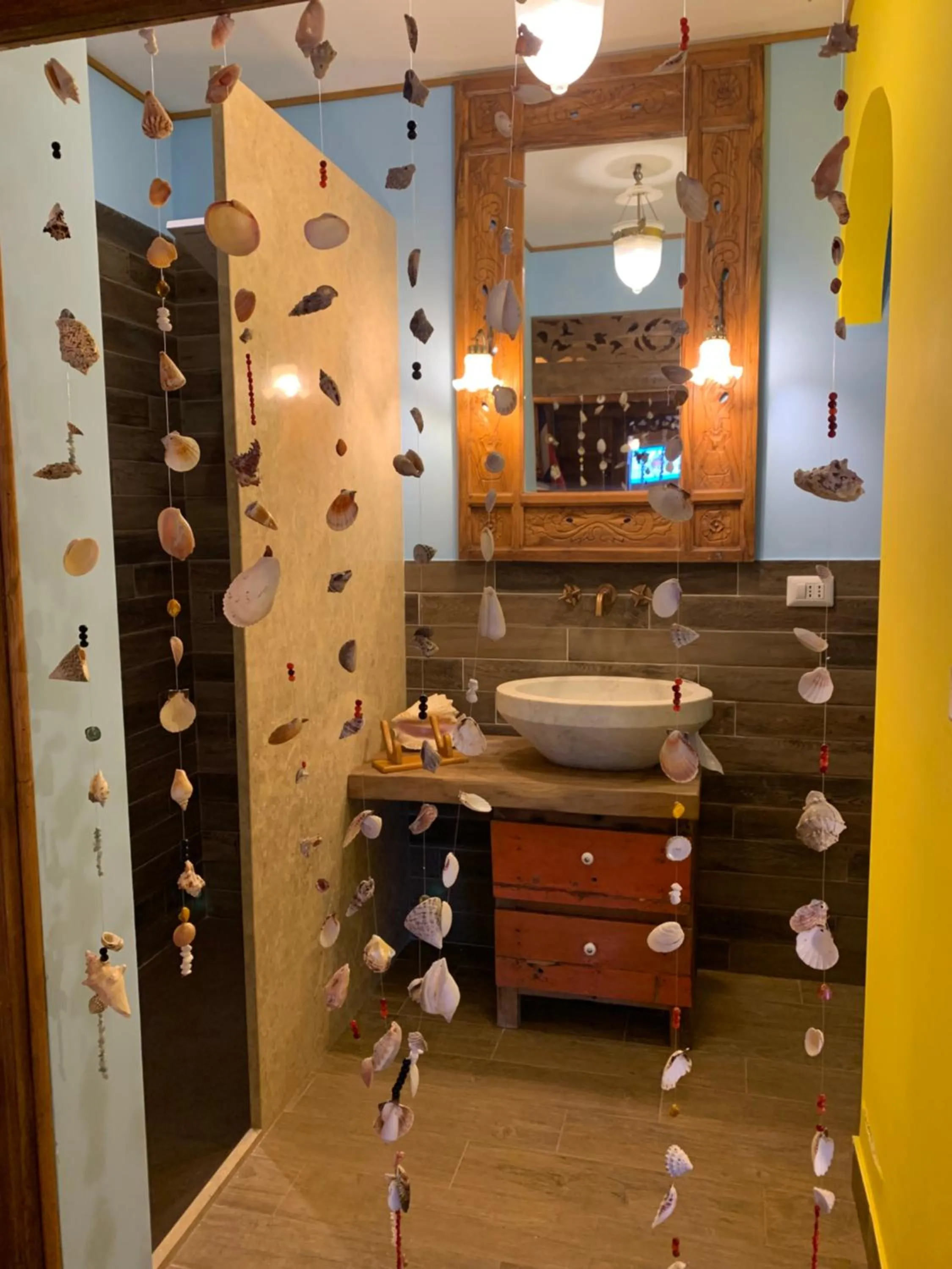 Bathroom in La Casa di Emanuella - Rooms & International Suites