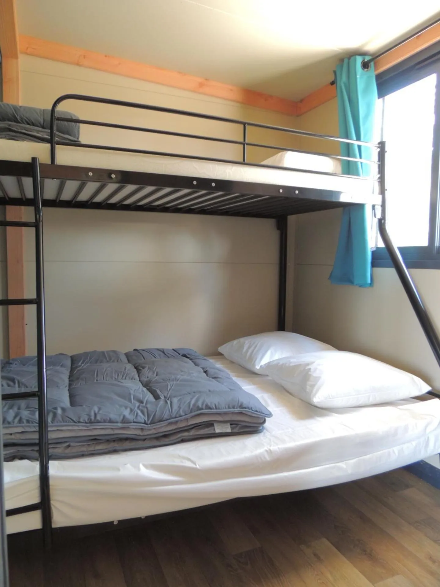 bunk bed in Le Village des Bambous