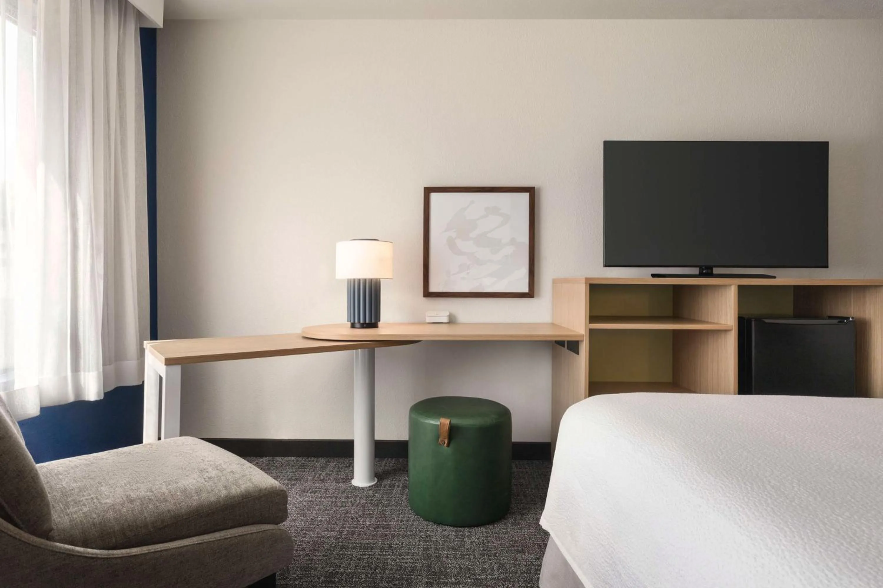 Bedroom, Bed in Spark By Hilton Mystic Groton