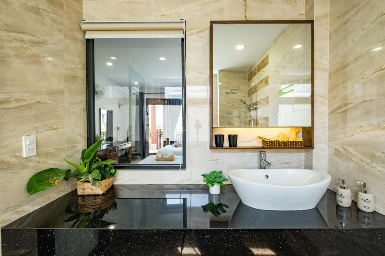 Shower in Melica Resort Phu Quoc