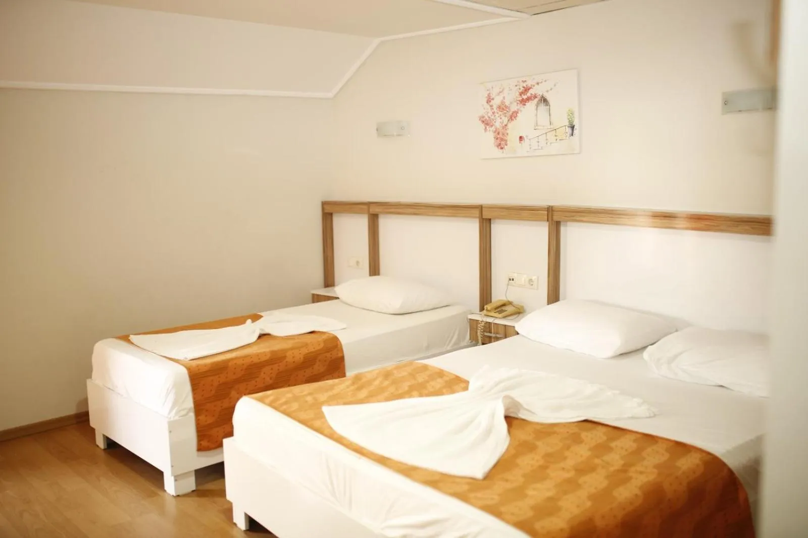 Bedroom in Özhan Hotel