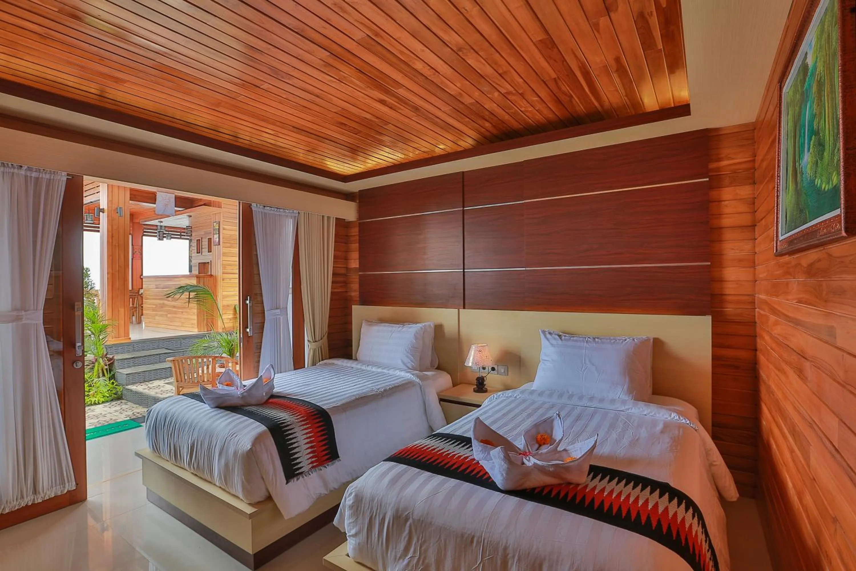 Bed in Sunrise Cottage