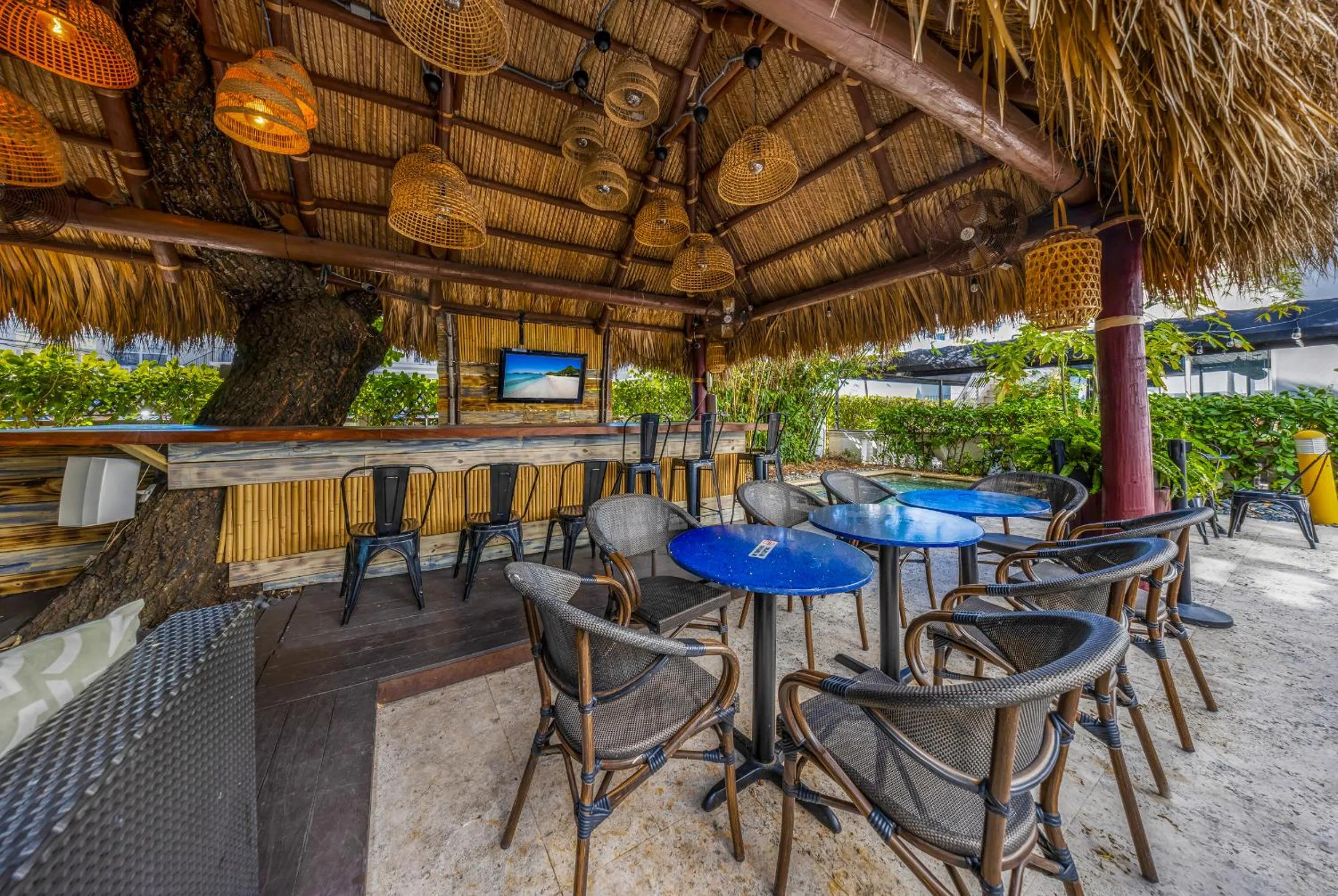 Area and facilities in Metropole Suites South Beach