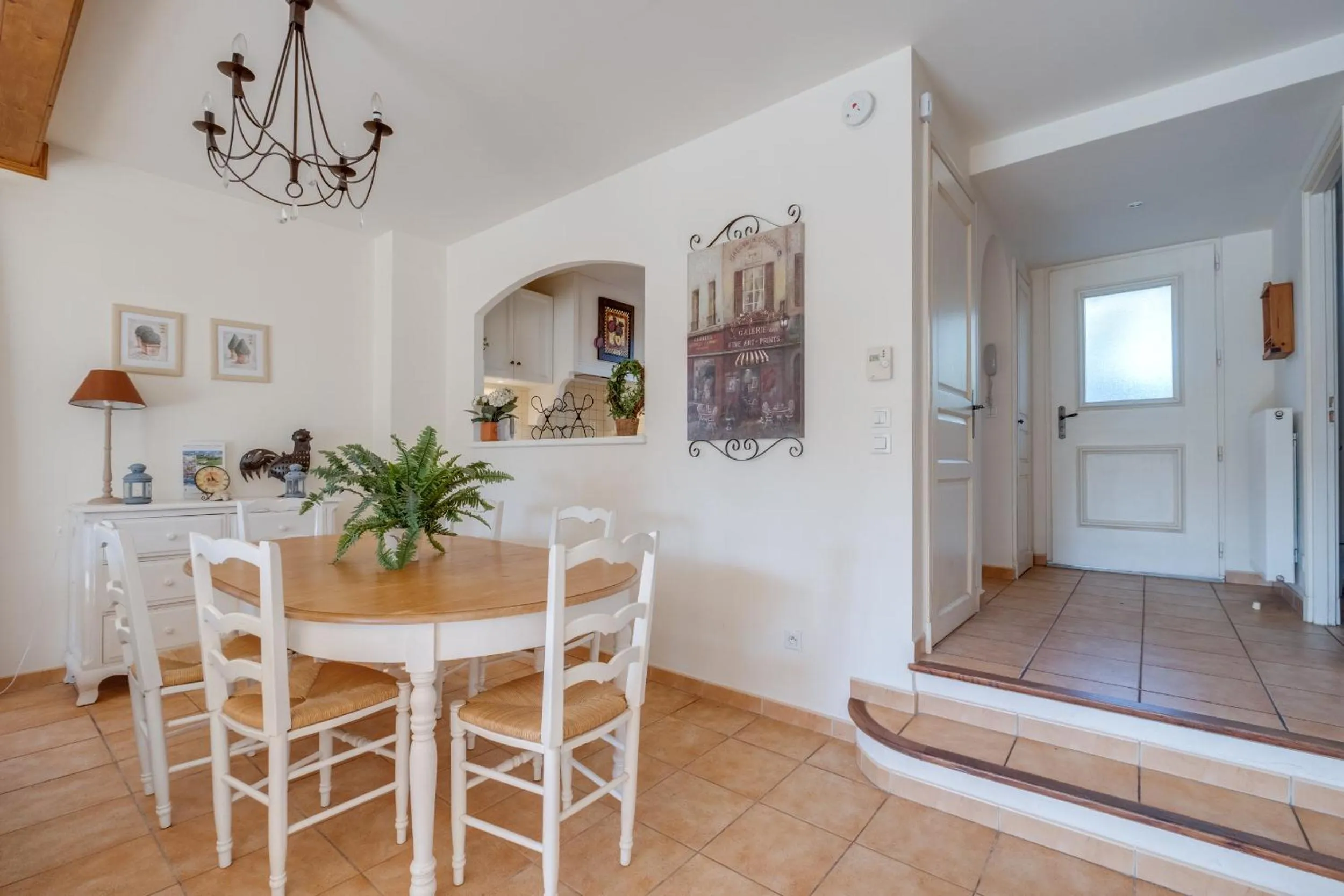 Dining area in Les Appartements et Maisons du Domaine de Saint Endréol Golf & Spa Resort