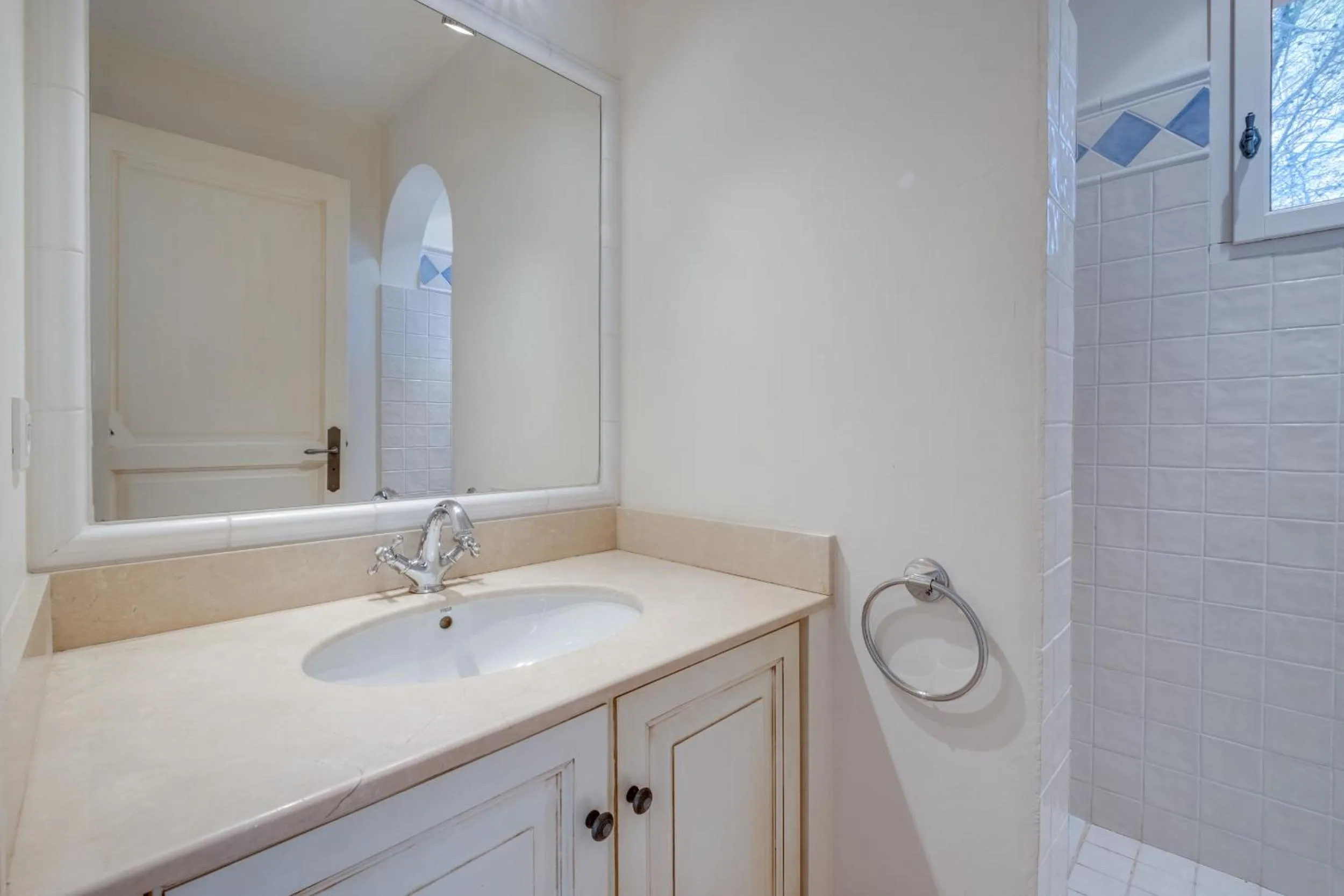Bathroom in Les Appartements et Maisons du Domaine de Saint Endréol Golf & Spa Resort