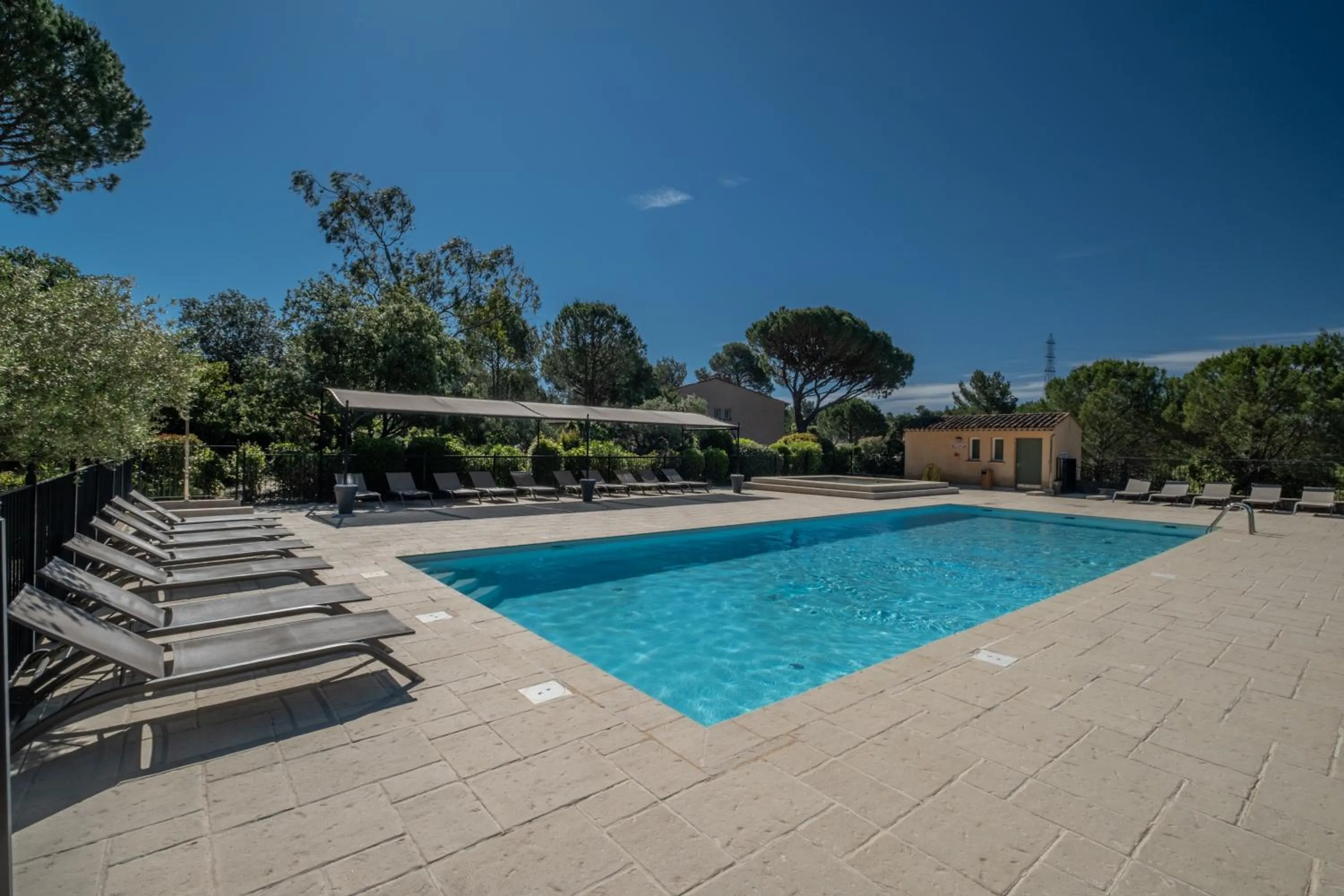 Swimming pool in Les Appartements et Maisons du Domaine de Saint Endréol Golf & Spa Resort