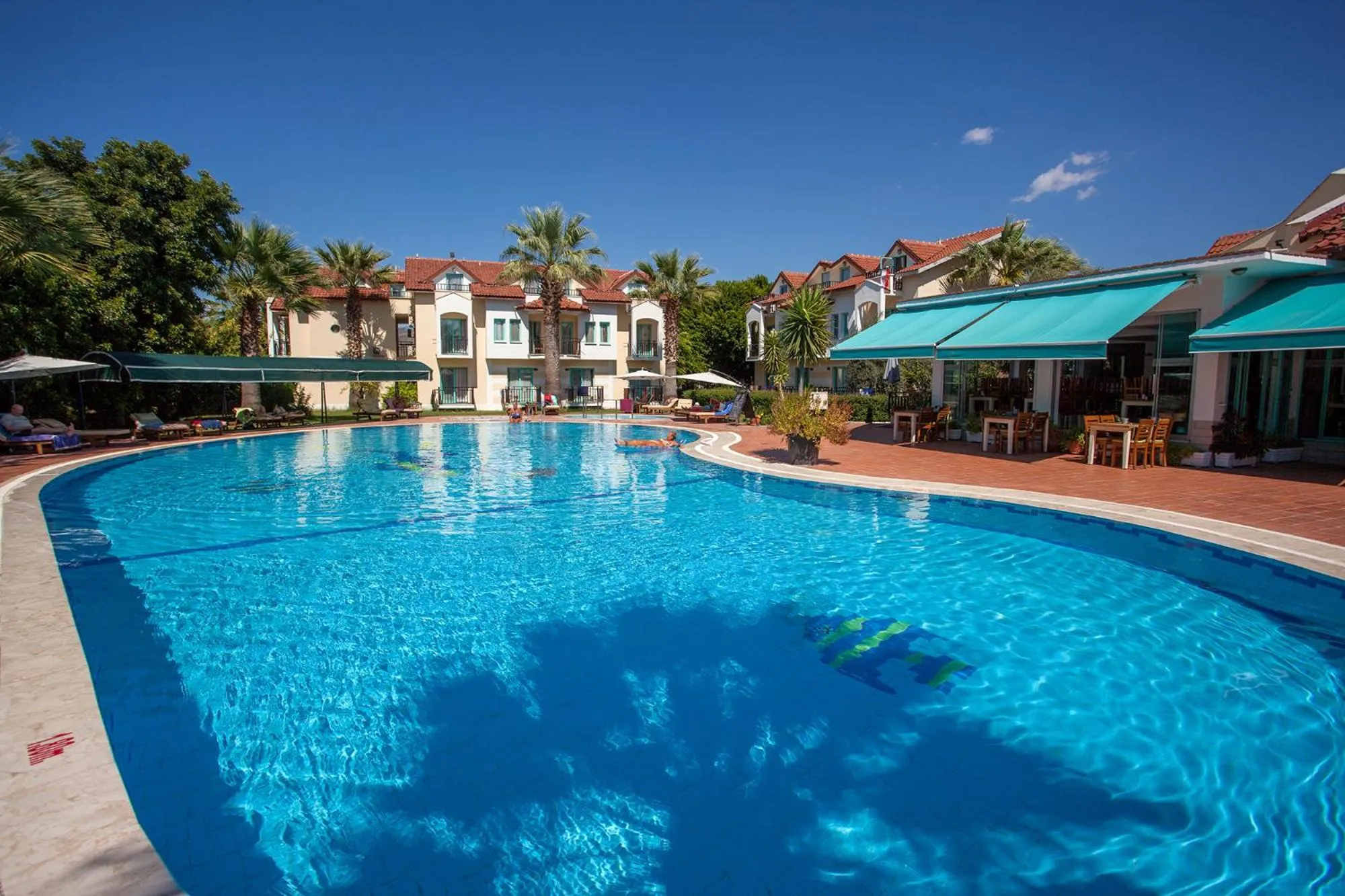 Day in Rebin Beach Hotel