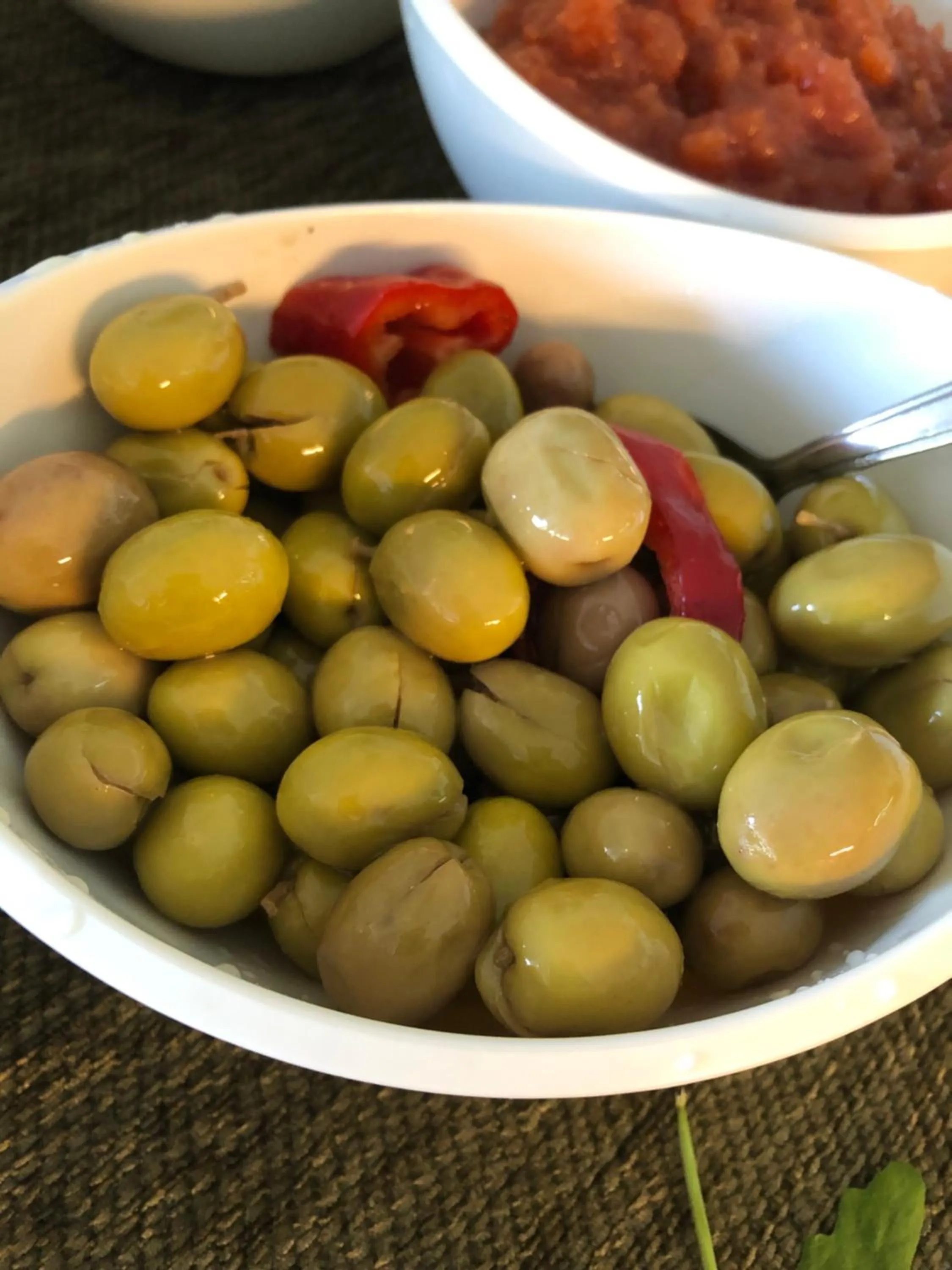 Food and drinks in Rebin Beach Hotel