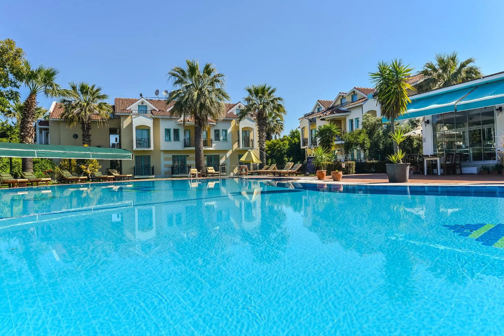 Property building in Rebin Beach Hotel