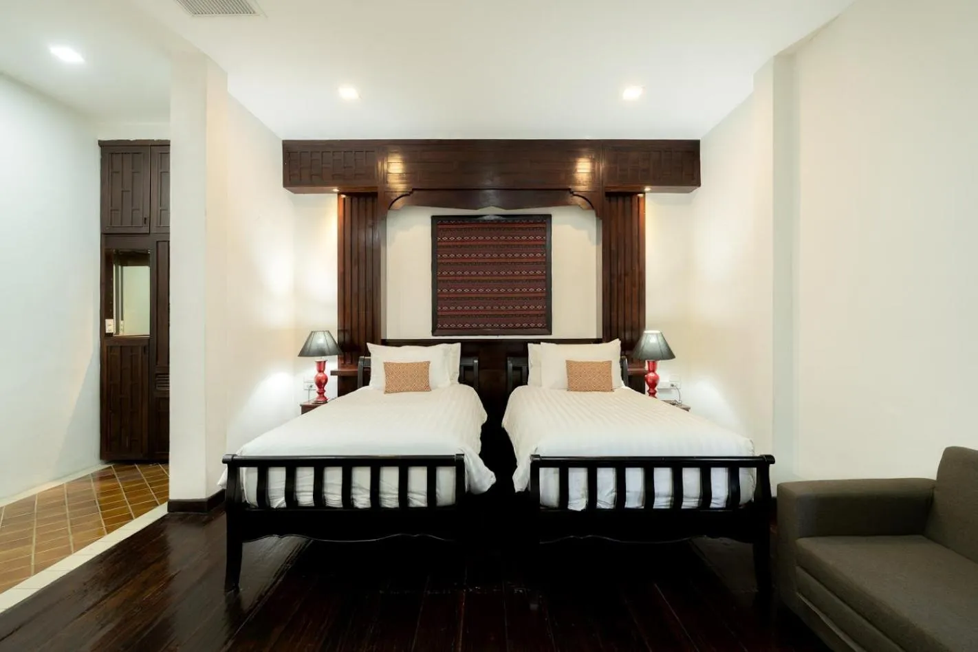 Bed in Cheva Gallery Boutique Hotel