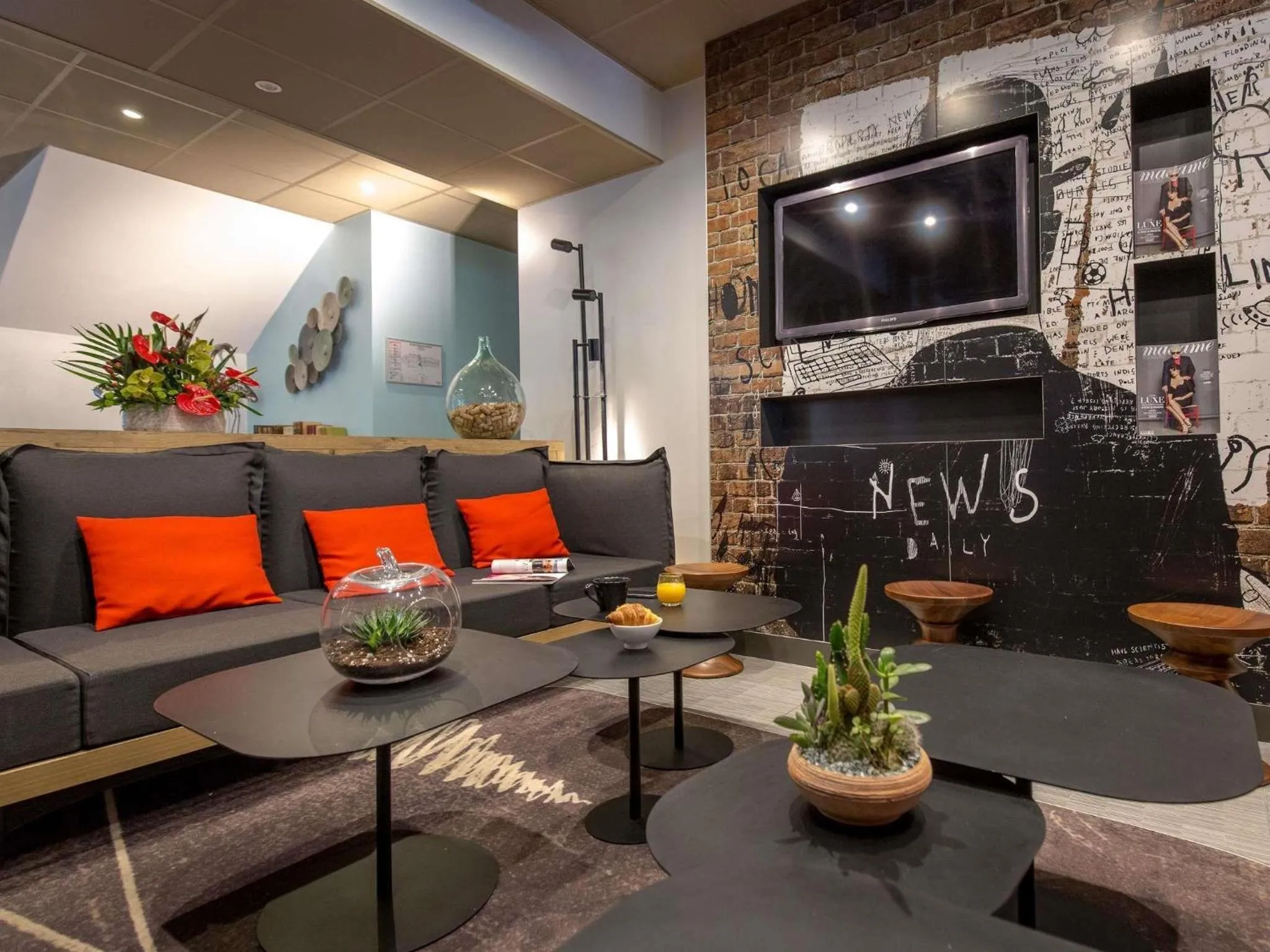 Property building in ibis Brignoles Provence Verte