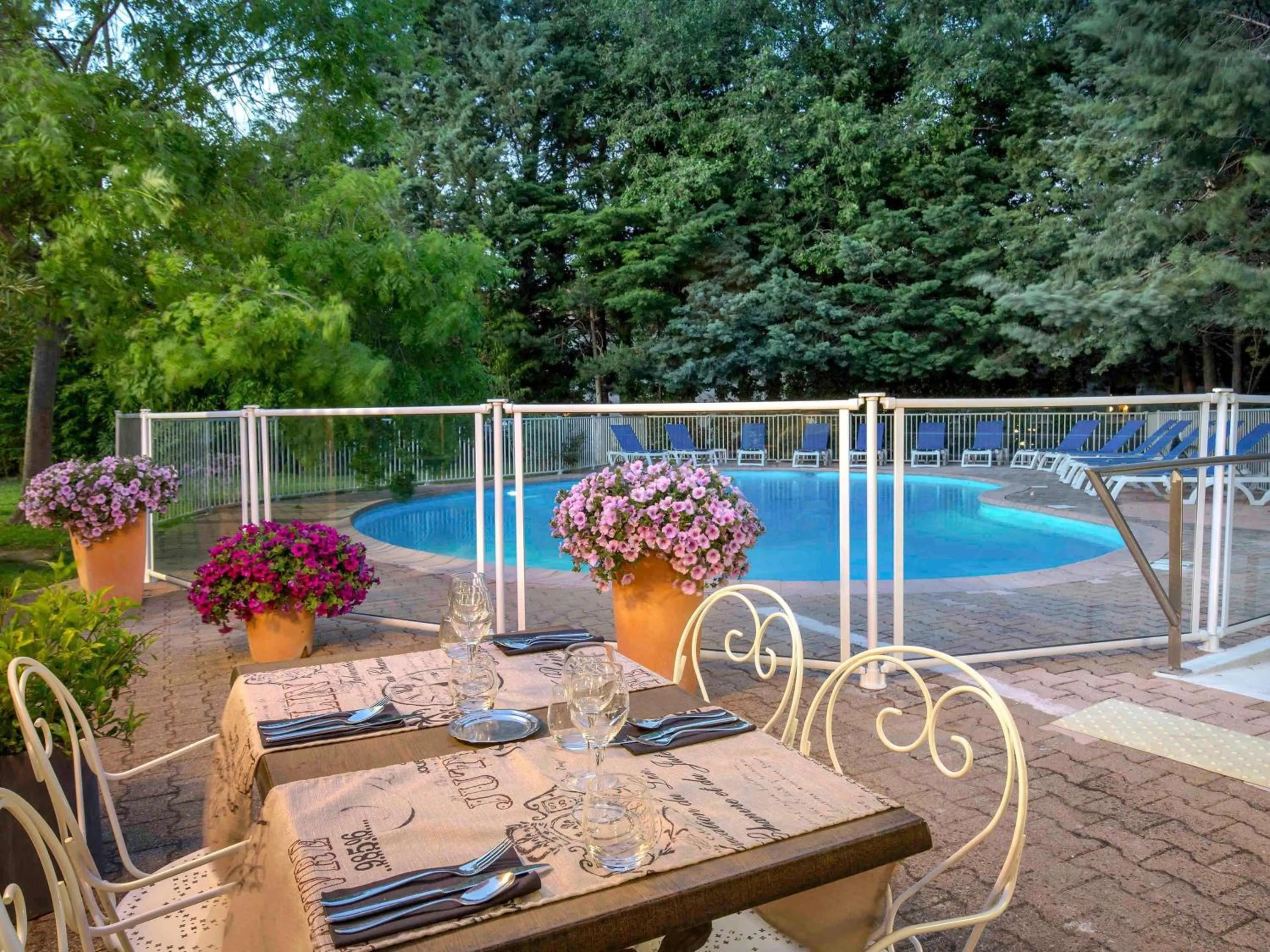 Restaurant/places to eat in ibis Brignoles Provence Verte