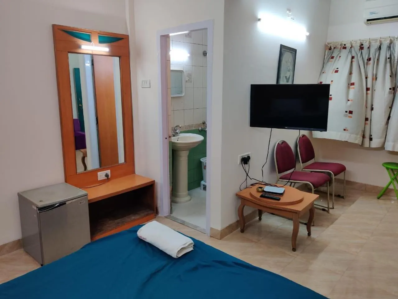 TV and multimedia, Bed in Rajdhani Resort Lonavala