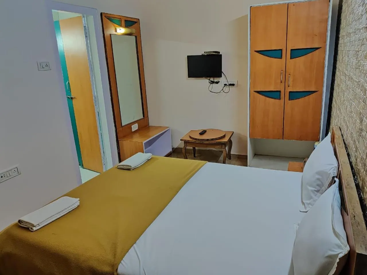 Bedroom, Bed in Rajdhani Resort Lonavala