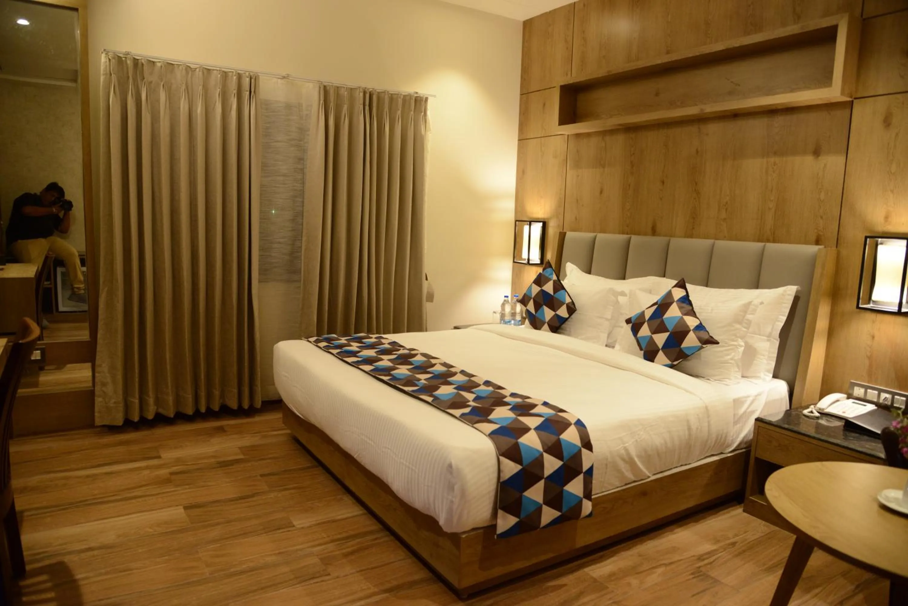 Bed in Lords Inn Jamnagar -Motikhavdi