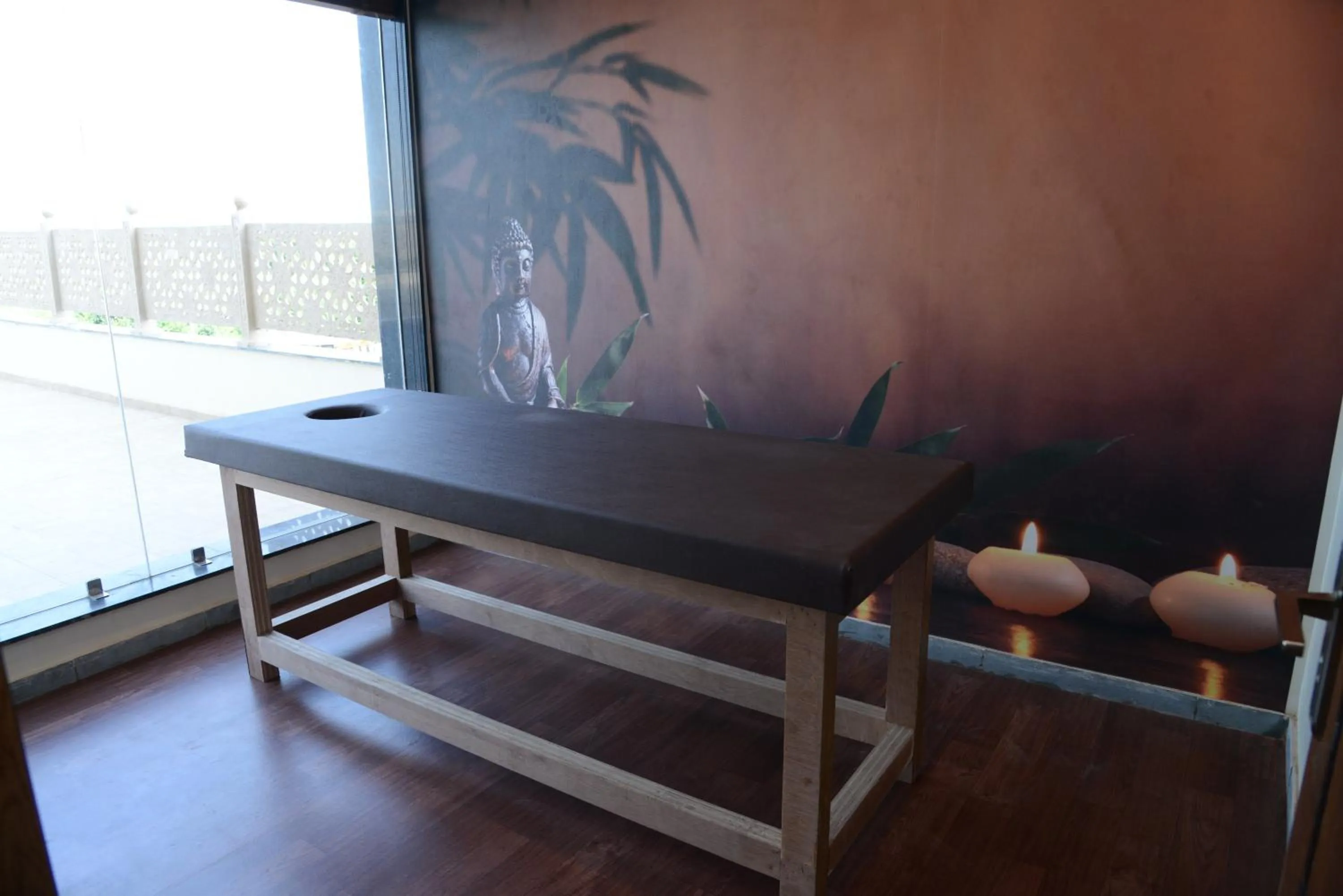 Spa and wellness centre/facilities in Lords Inn Jamnagar -Motikhavdi