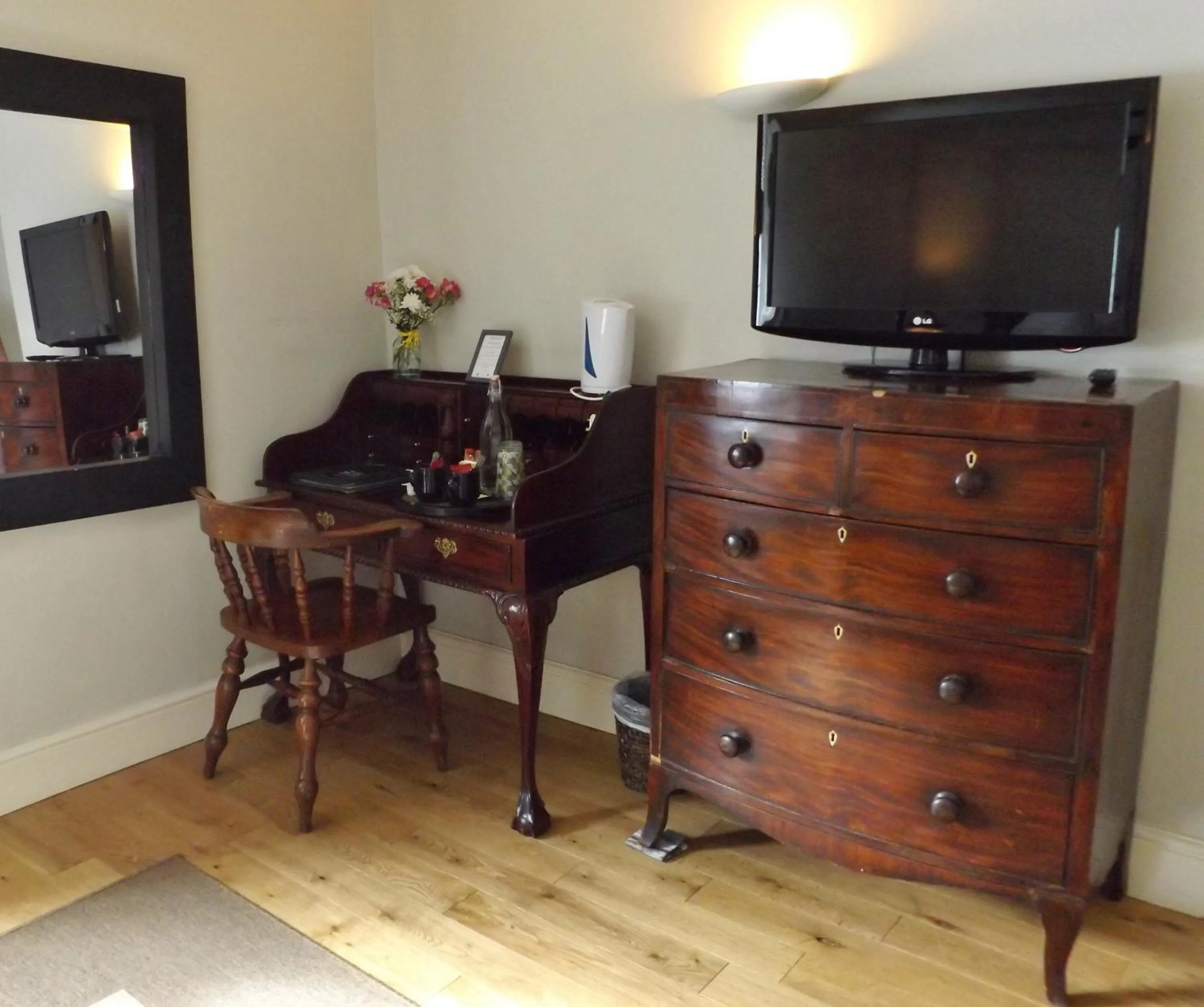 Bedroom in The Red Lion