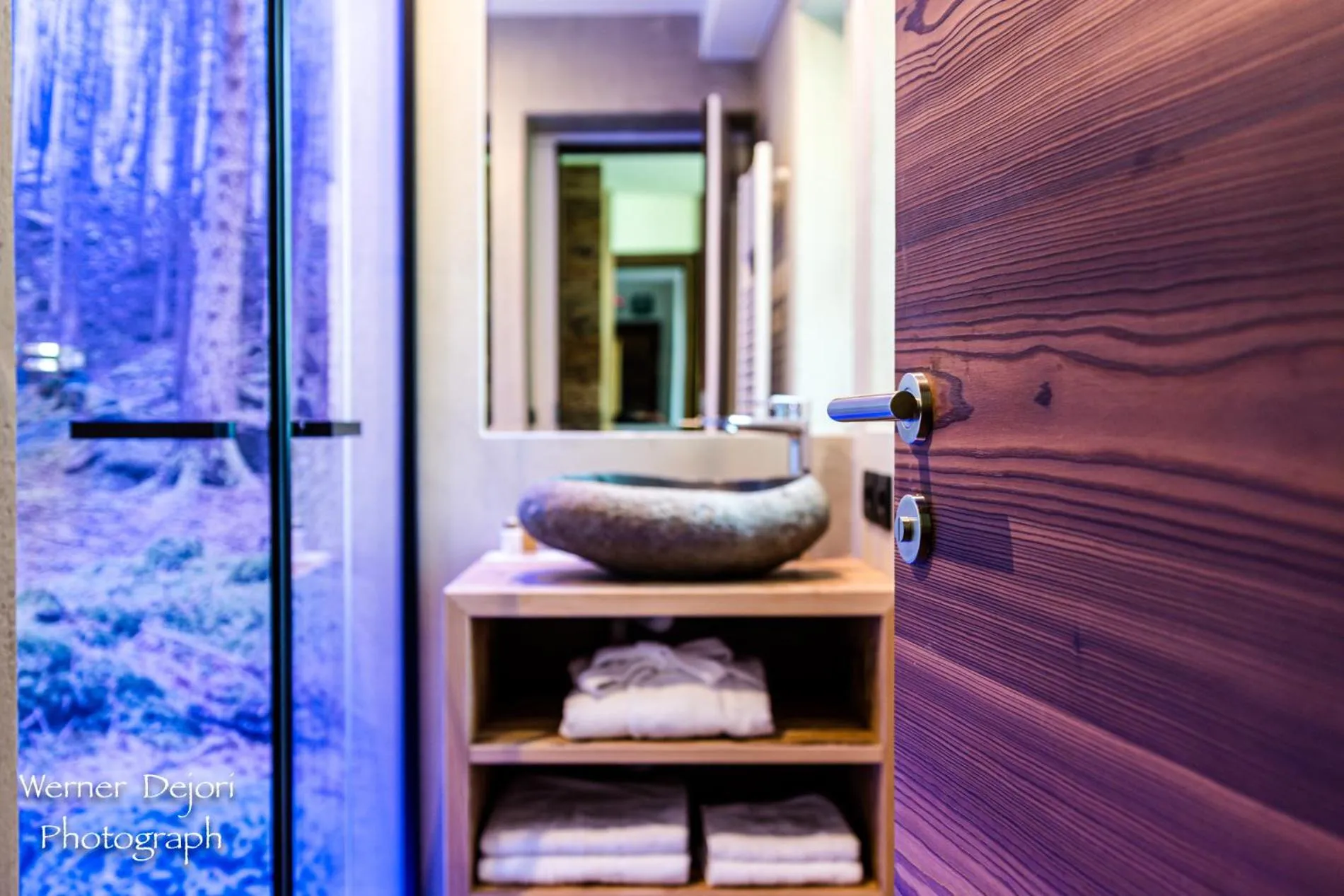 Shower in Garni Residence Soraiser