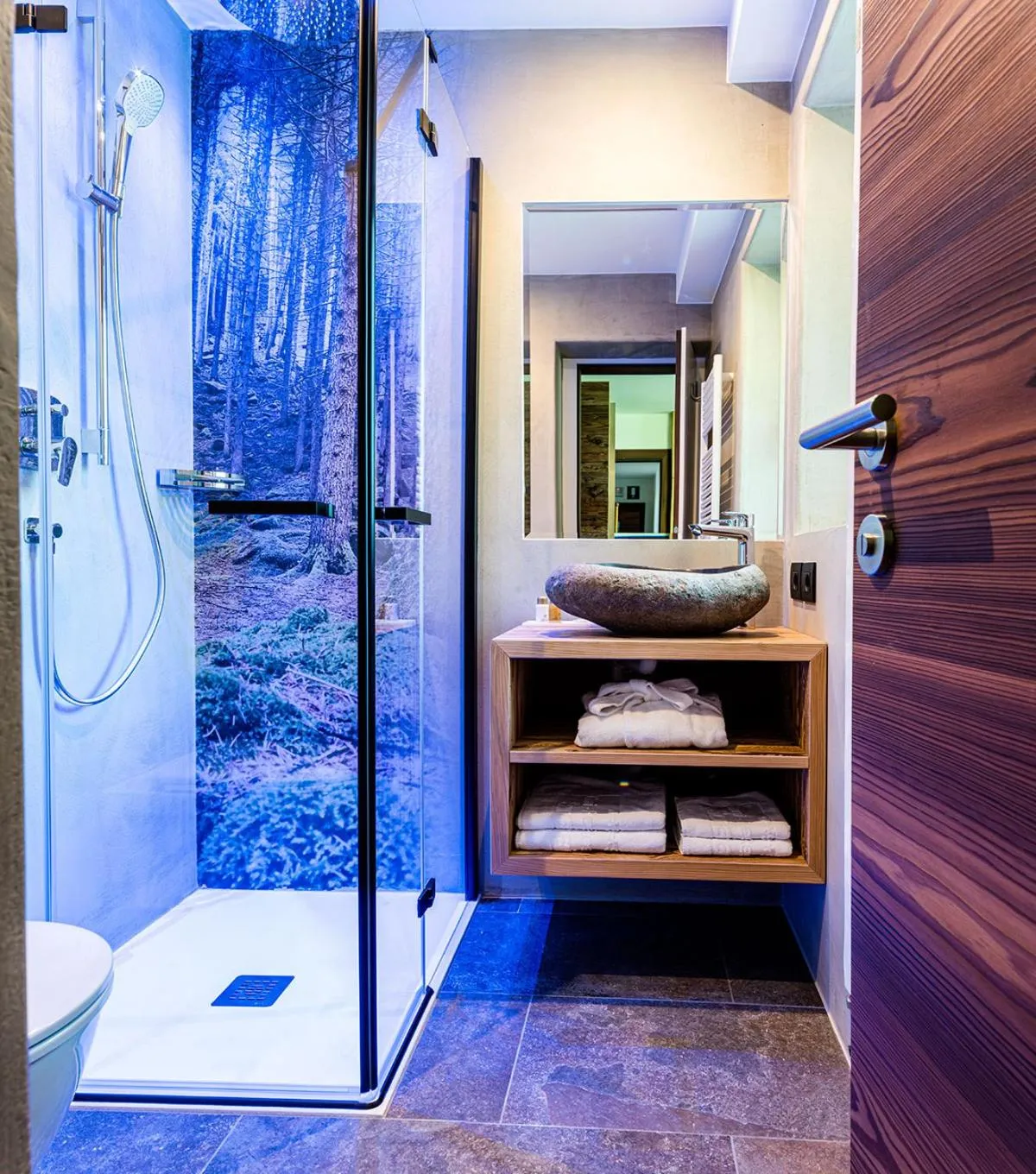 Shower in Garni Residence Soraiser