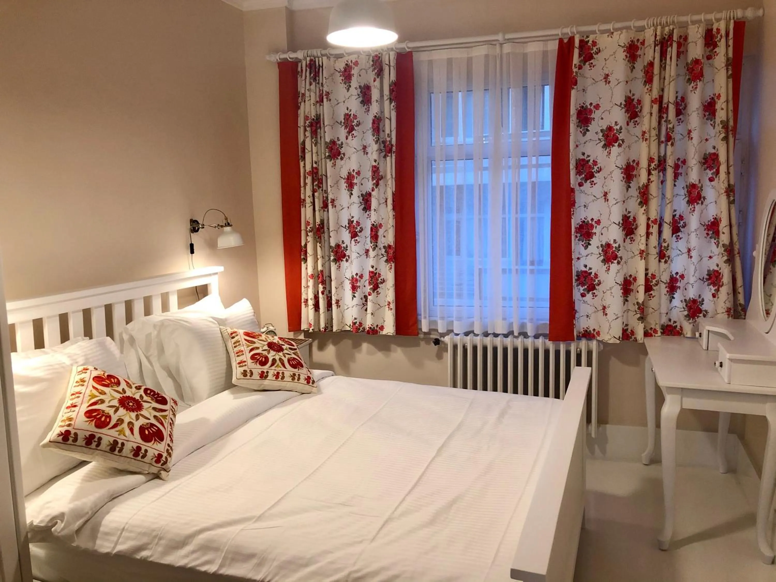 Bed in Mehmet Bey Suites