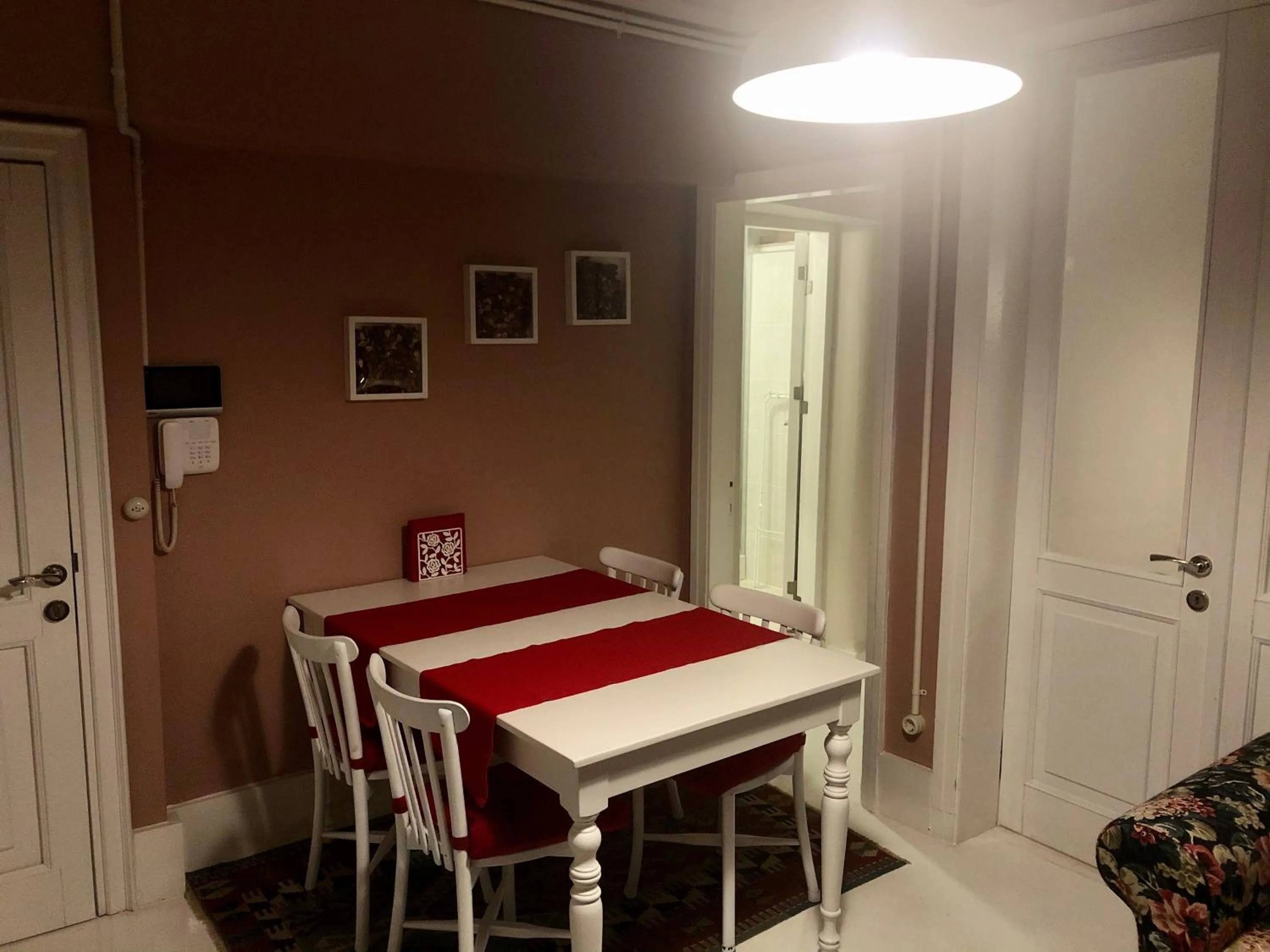 Dining area in Mehmet Bey Suites