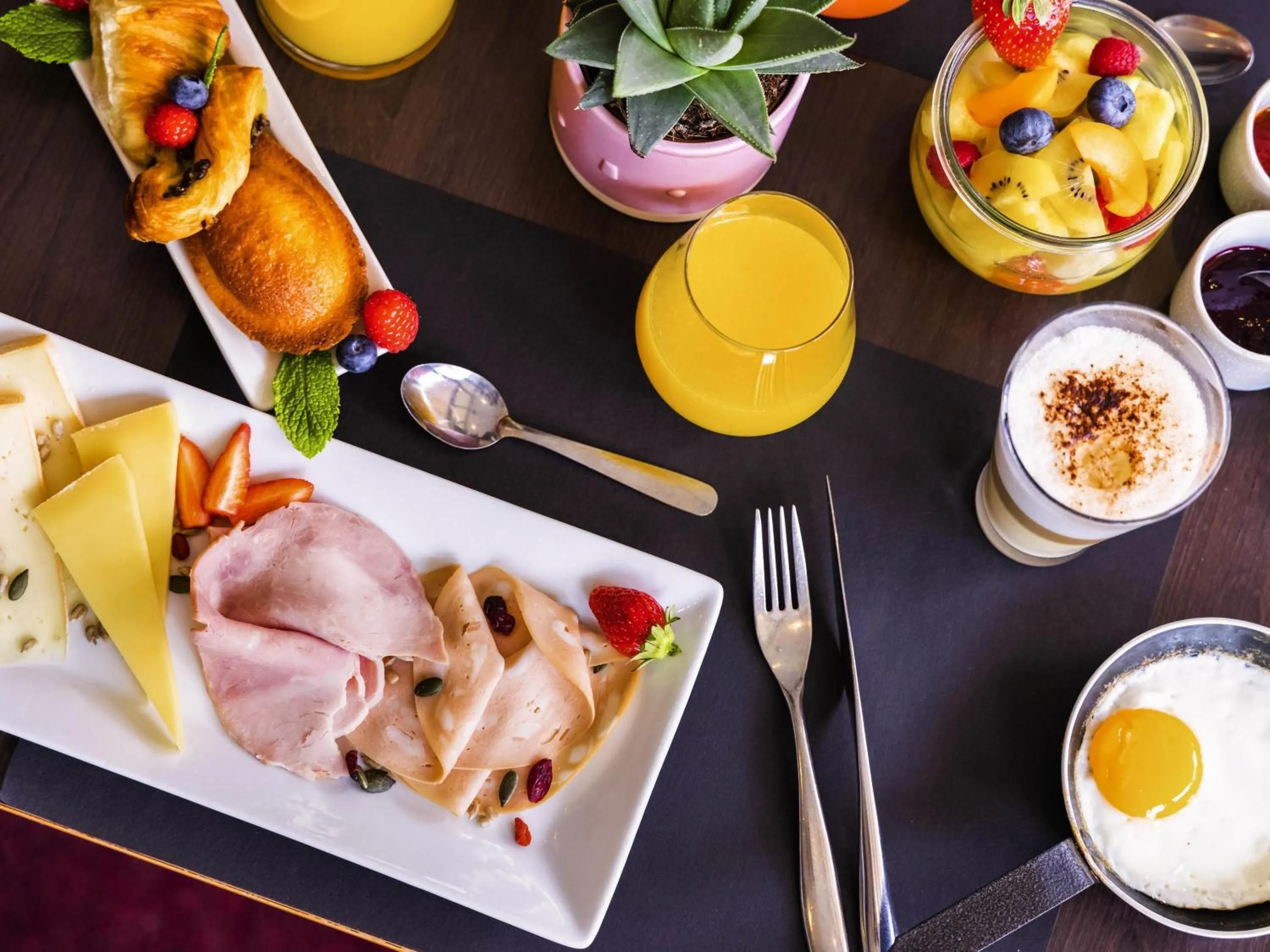 Breakfast in Mercure Tours Nord