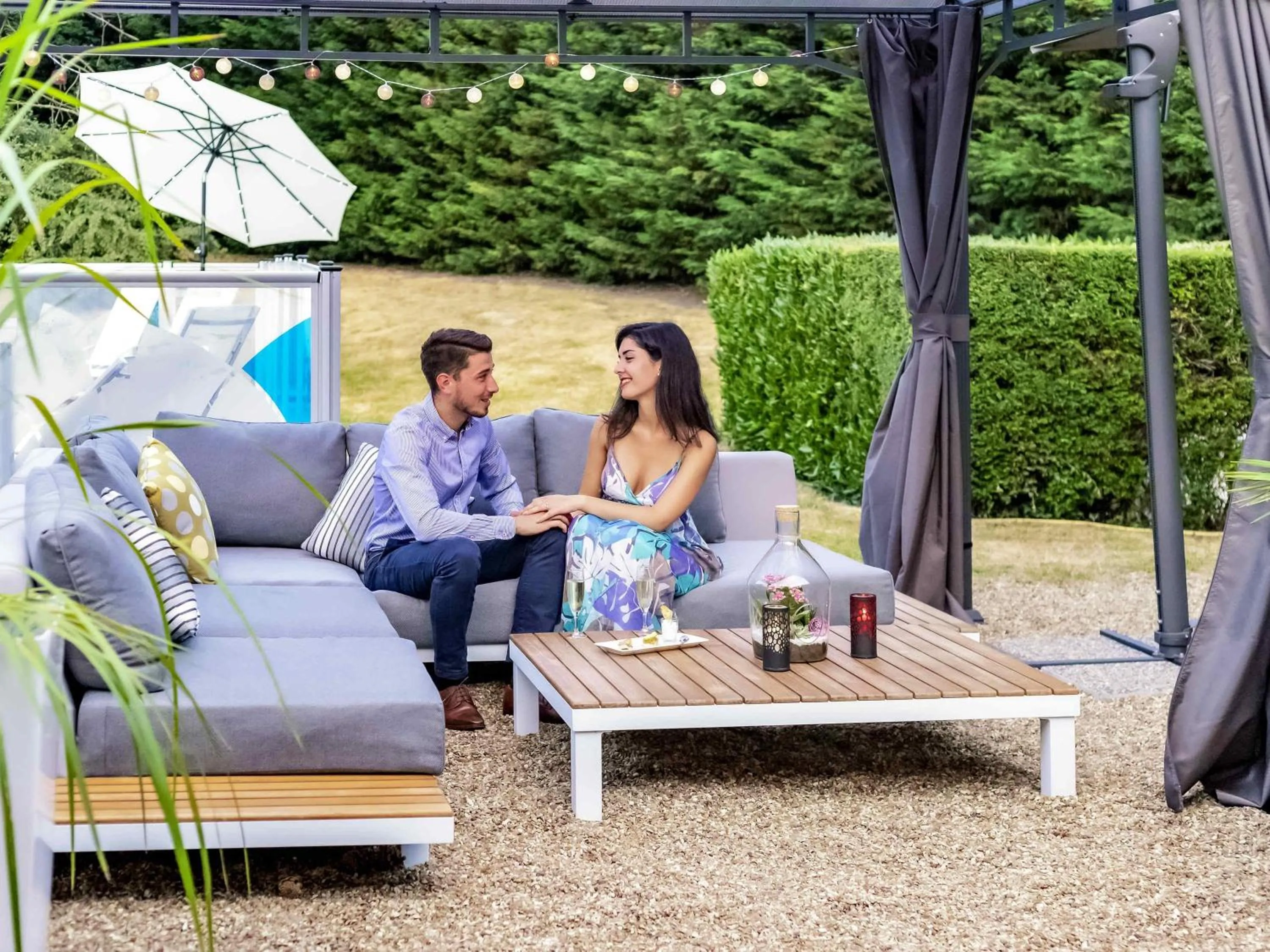 Lounge or bar in Mercure Tours Nord