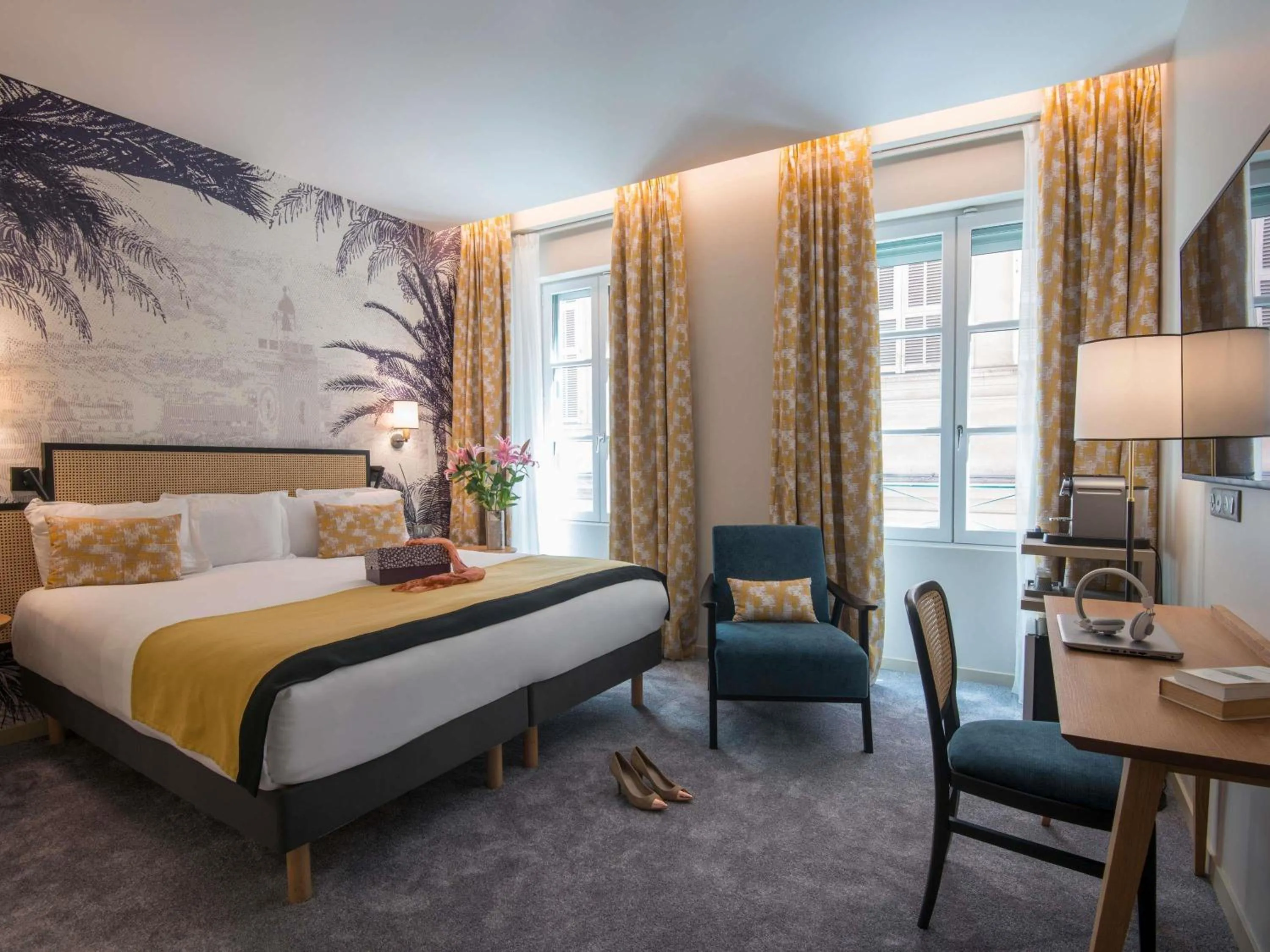 Bedroom, Bed in Mercure Nice Marché Aux Fleurs